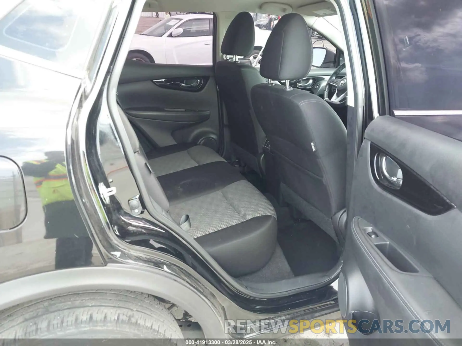 8 fotografías del automóvil dañado JN1BJ1BVXMW570534 NISSAN ROGUE SPORT 2021