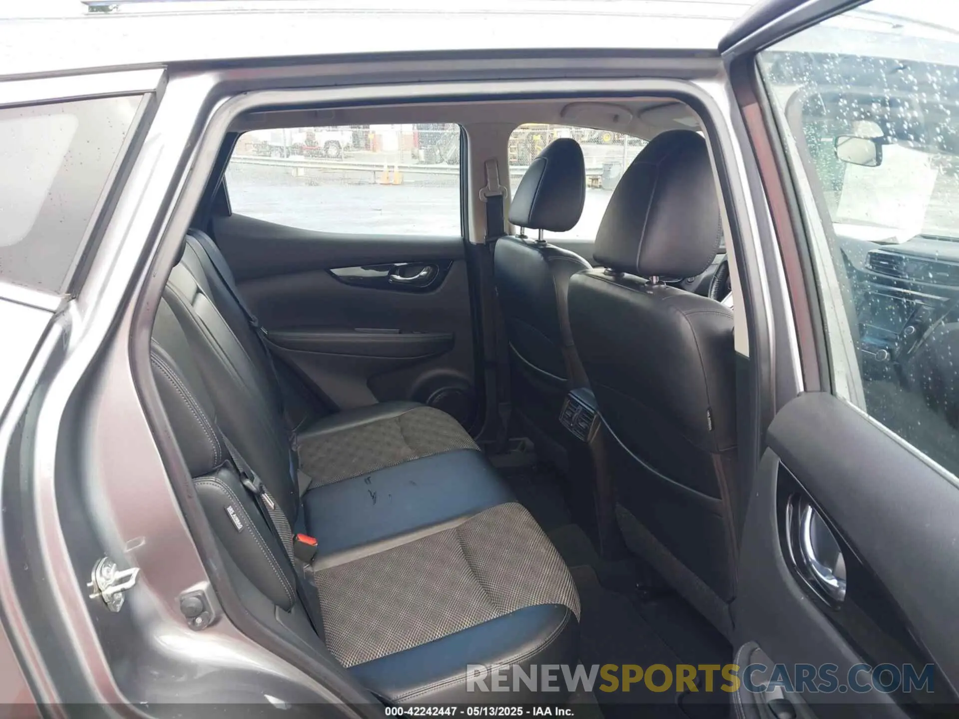 8 fotografías del automóvil dañado JN1BJ1BWXMW440150 NISSAN ROGUE SPORT 2021