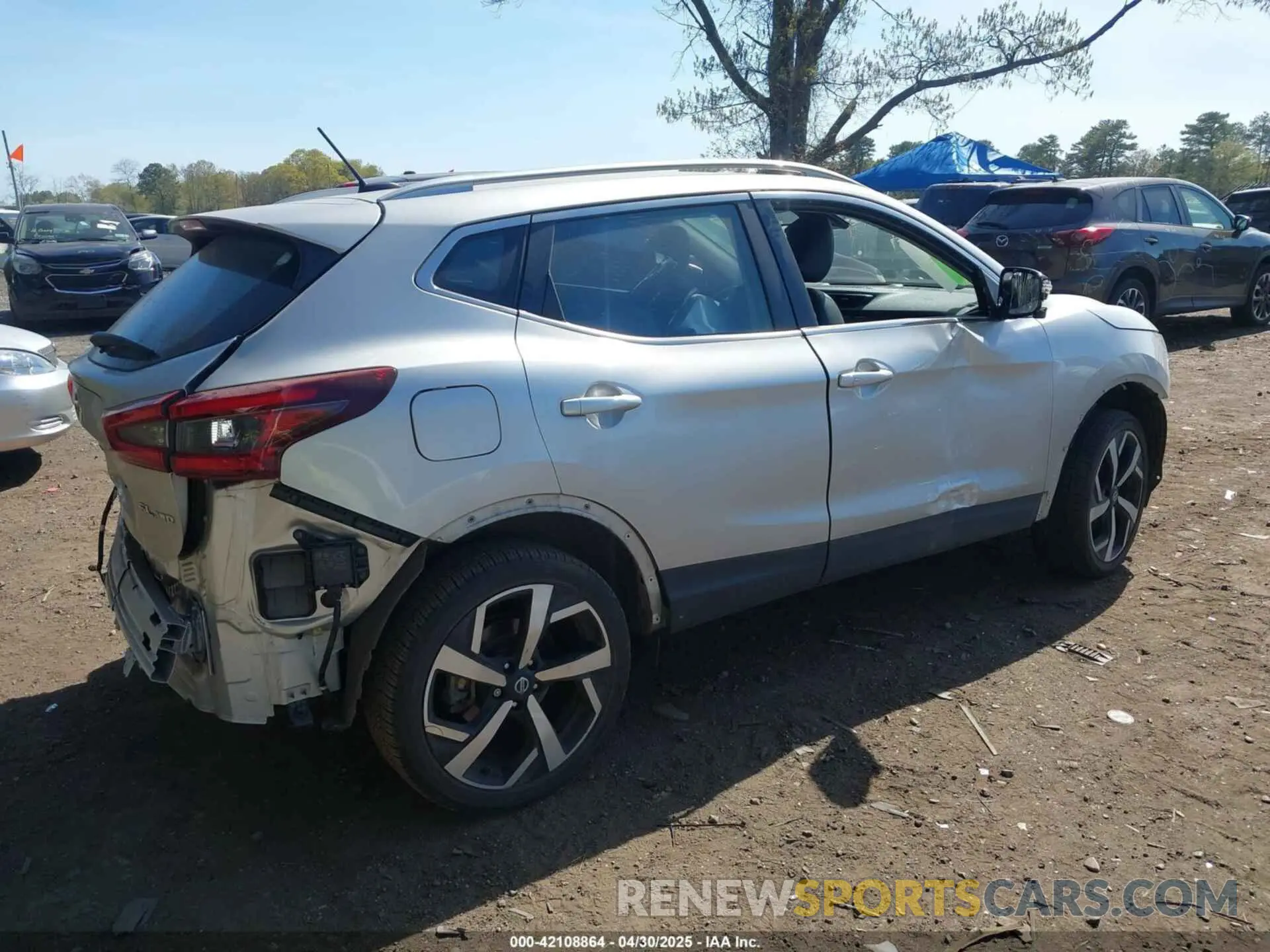 4 fotografías del automóvil dañado JN1BJ1CW9MW663293 NISSAN ROGUE SPORT 2021