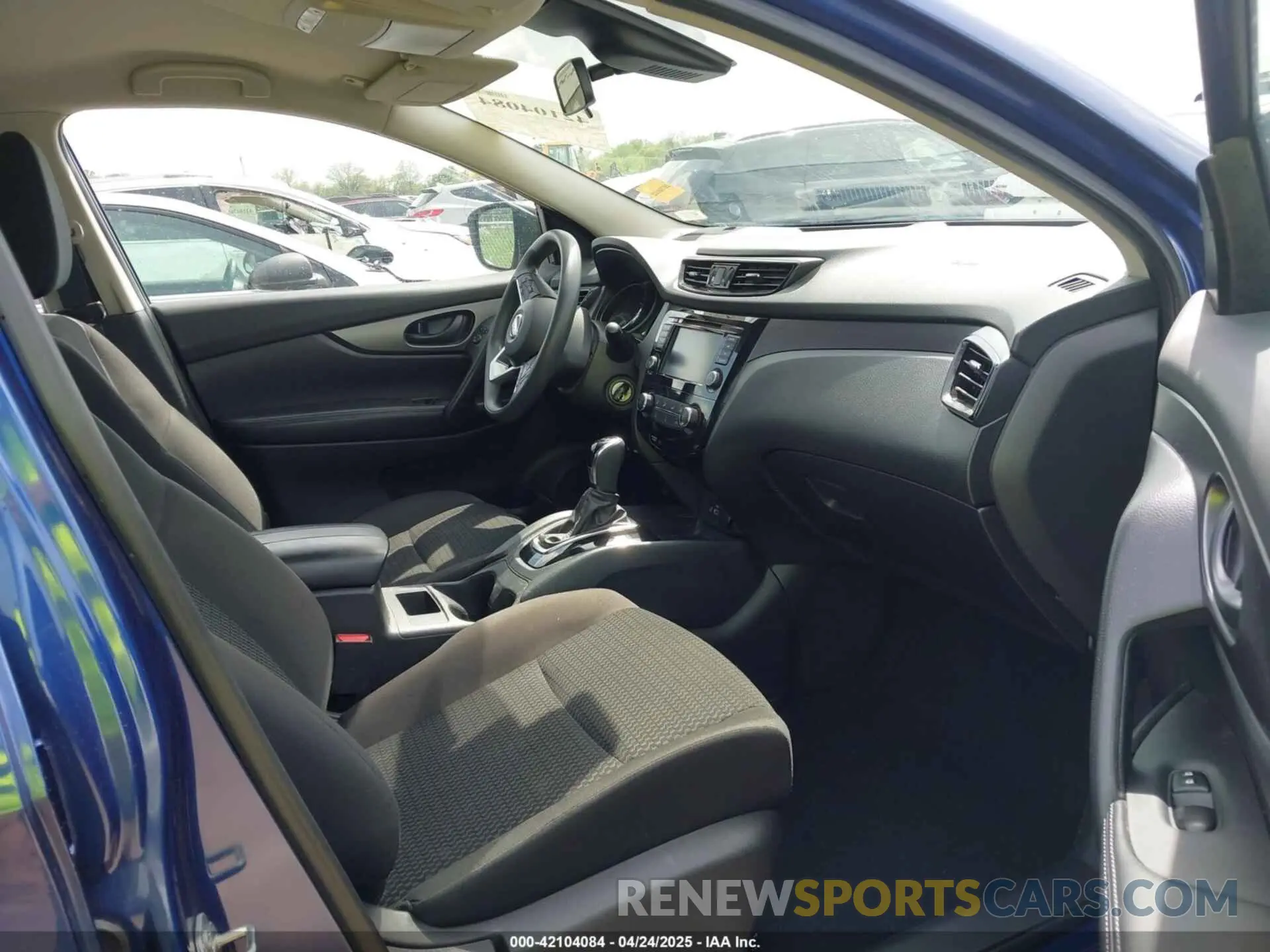 5 fotografías del automóvil dañado JN1BJ1AV1NW342263 NISSAN ROGUE SPORT 2022