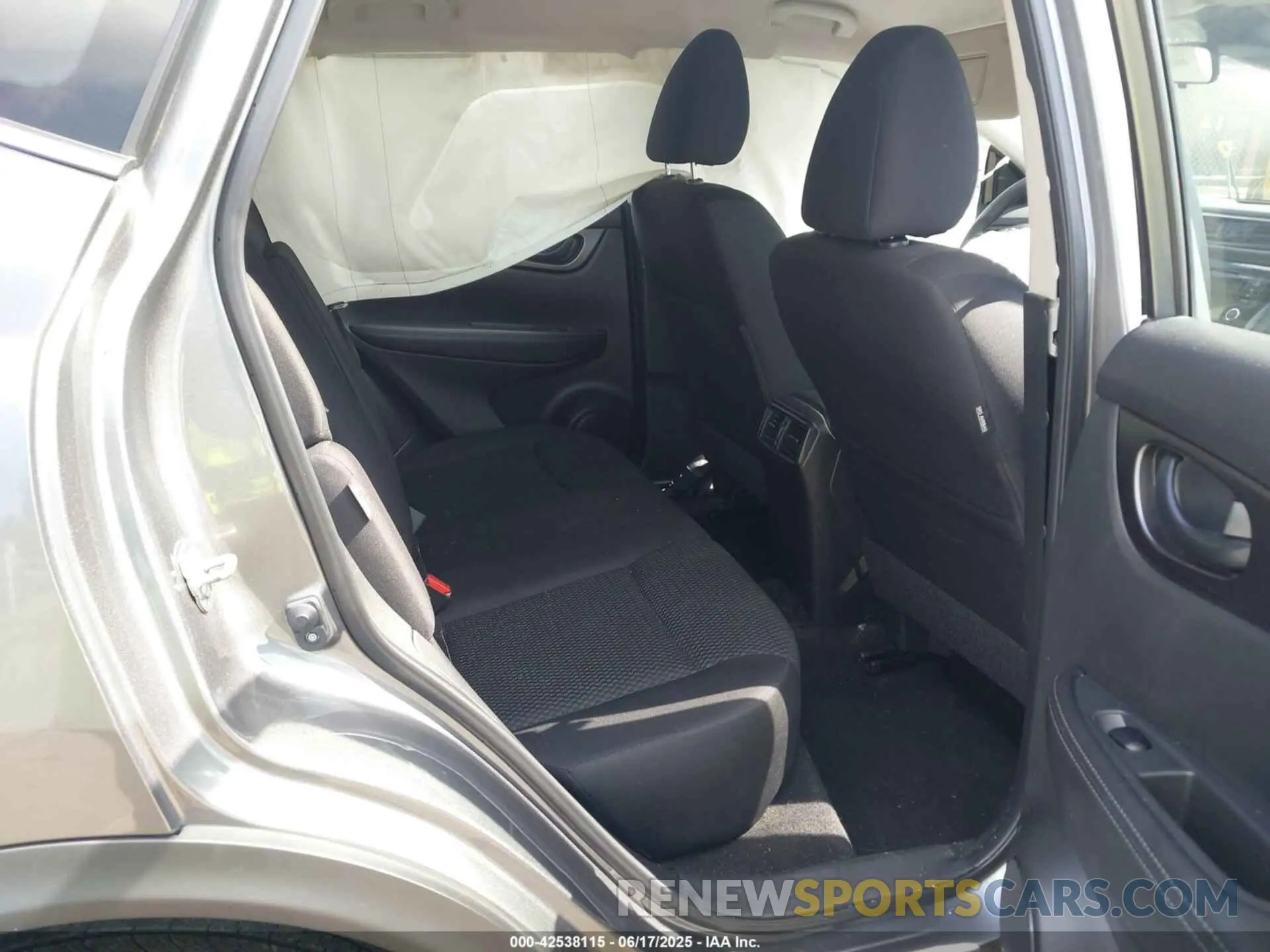 8 fotografías del automóvil dañado JN1BJ1AV5NW583081 NISSAN ROGUE SPORT 2022