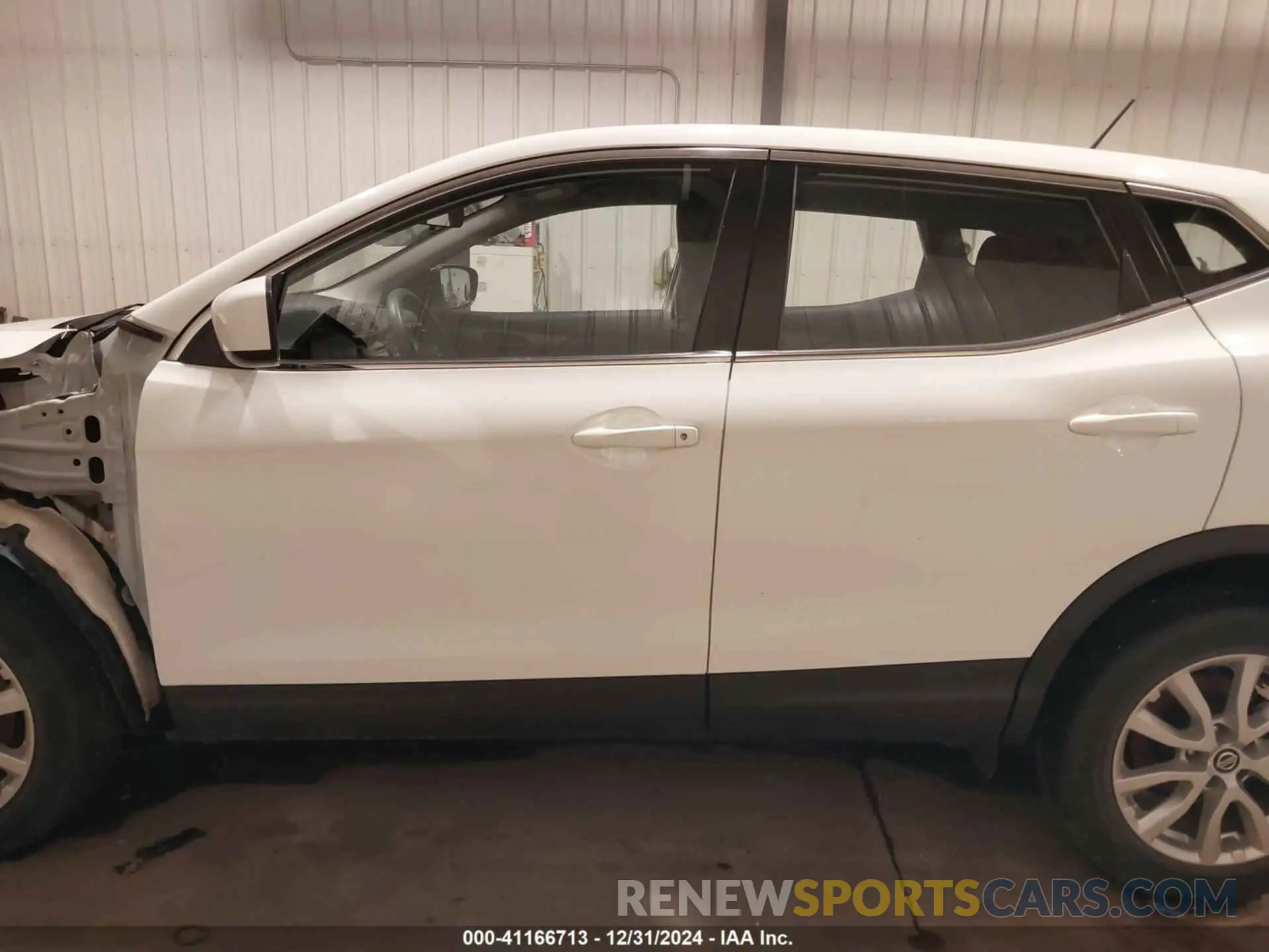 15 fotografías del automóvil dañado JN1BJ1AW7NW471391 NISSAN ROGUE SPORT 2022