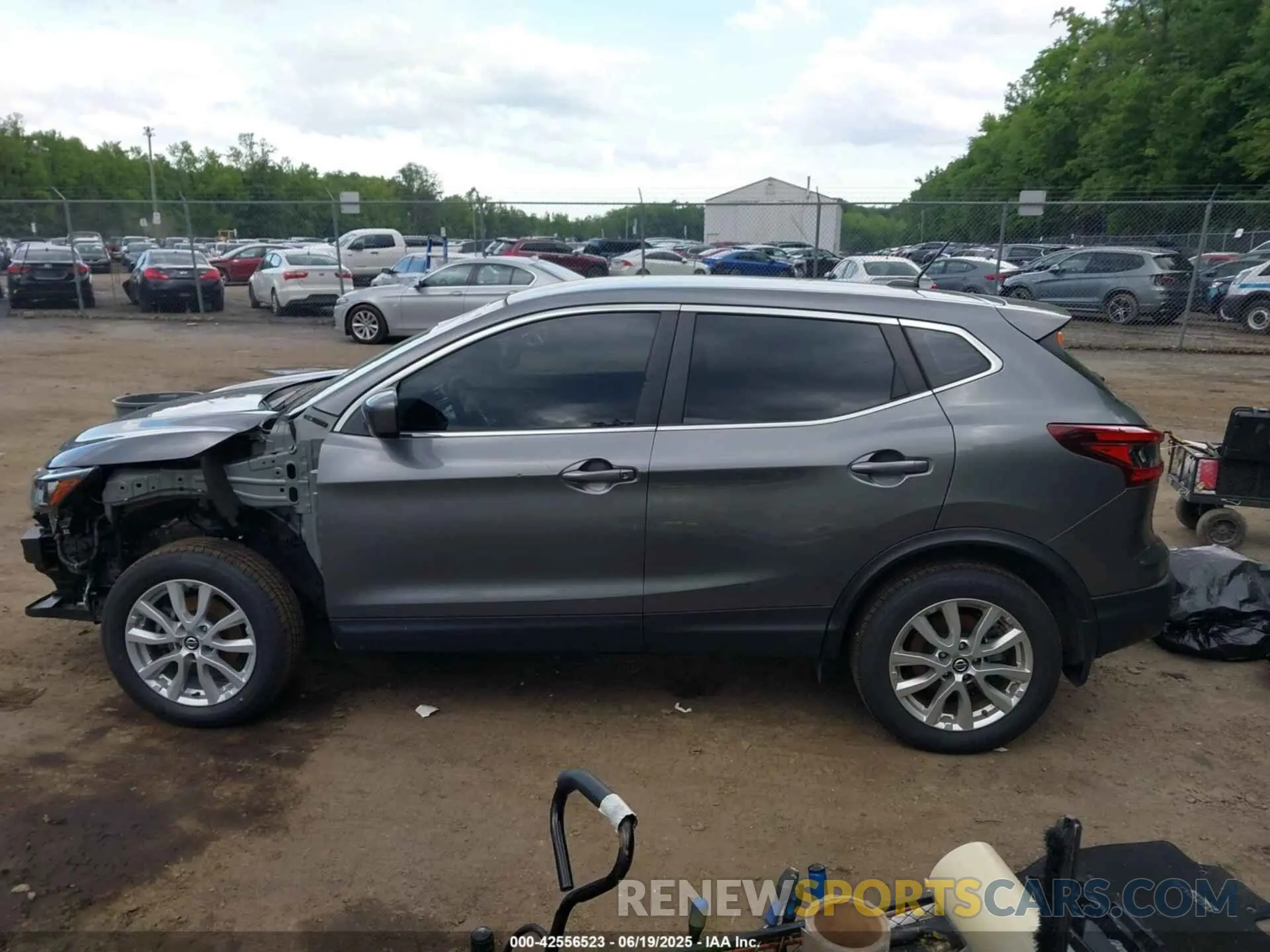 15 fotografías del automóvil dañado JN1BJ1AW7NW683434 NISSAN ROGUE SPORT 2022