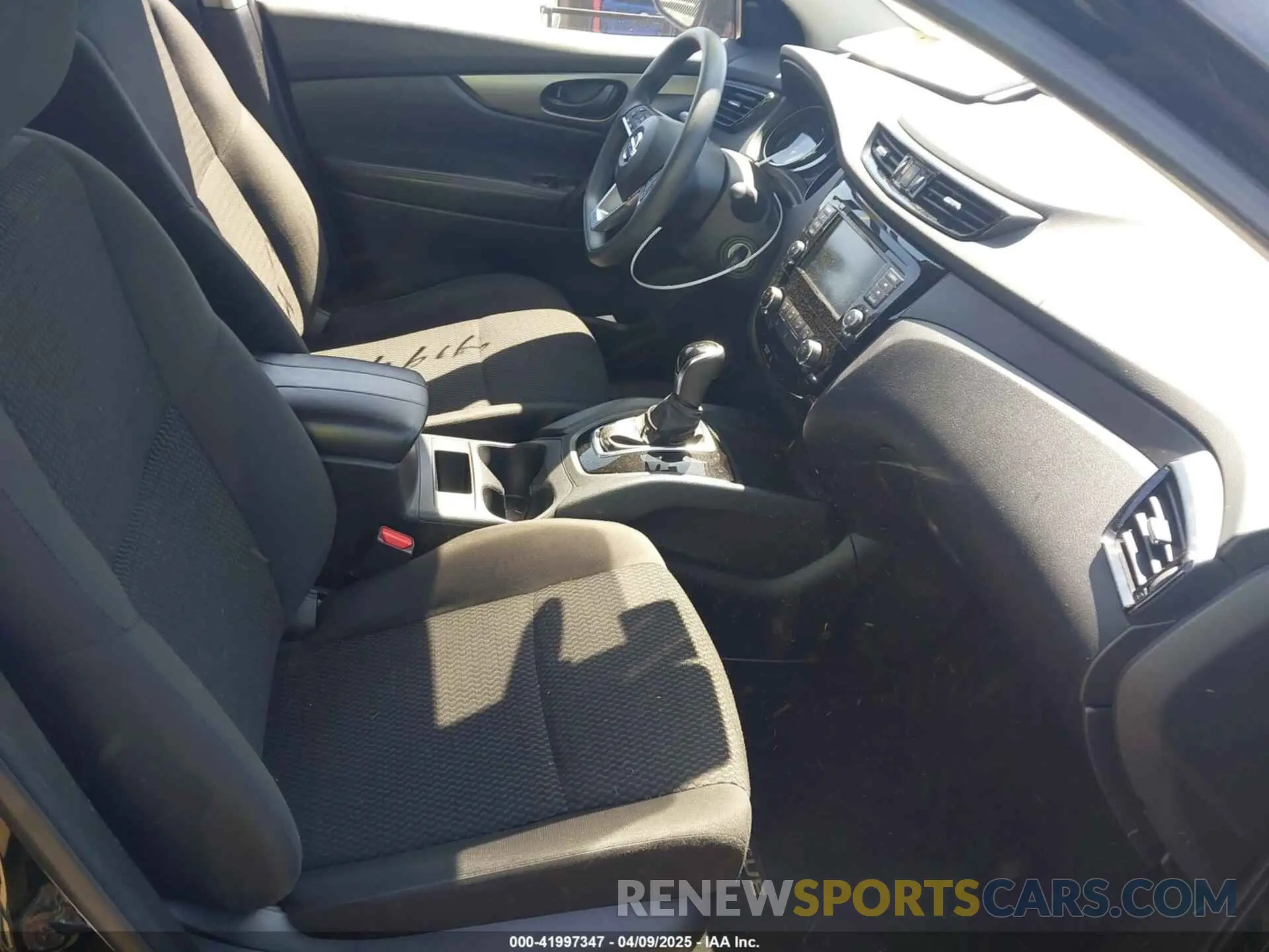 5 fotografías del automóvil dañado JN1BJ1AW9NW682849 NISSAN ROGUE SPORT 2022