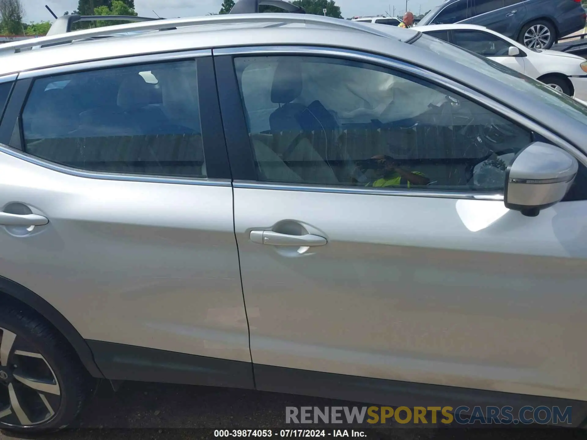 13 fotografías del automóvil dañado JN1BJ1CV8NW341284 NISSAN ROGUE SPORT 2022