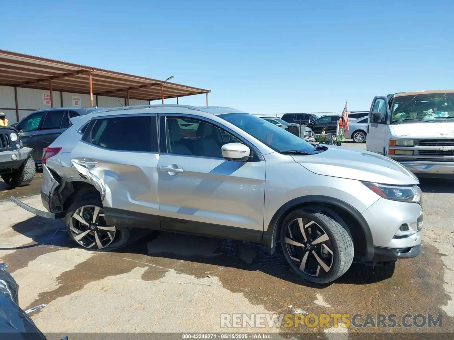 13 fotografías del automóvil dañado JN1BJ1CW4NW486511 NISSAN ROGUE SPORT 2022