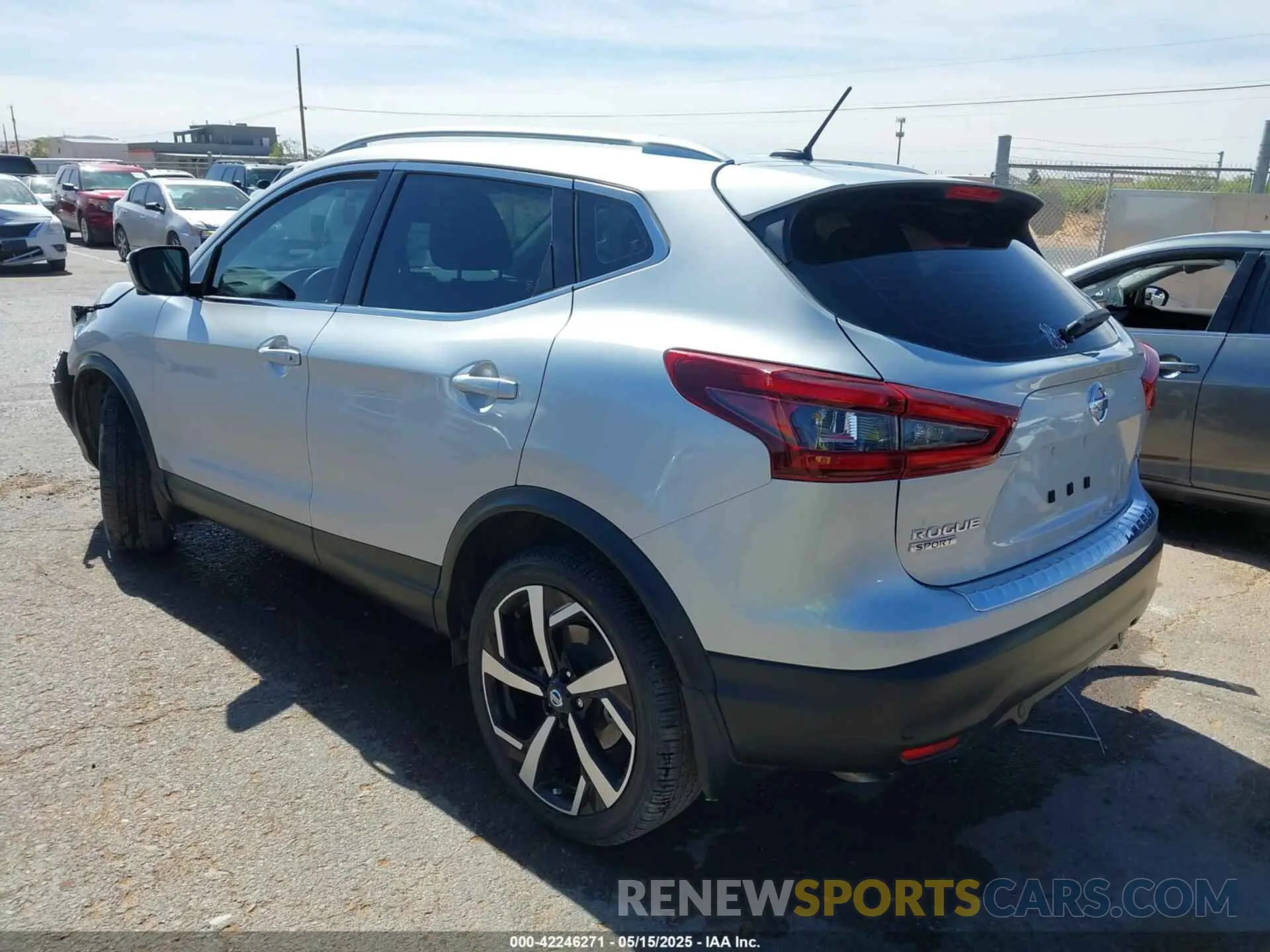 3 fotografías del automóvil dañado JN1BJ1CW4NW486511 NISSAN ROGUE SPORT 2022