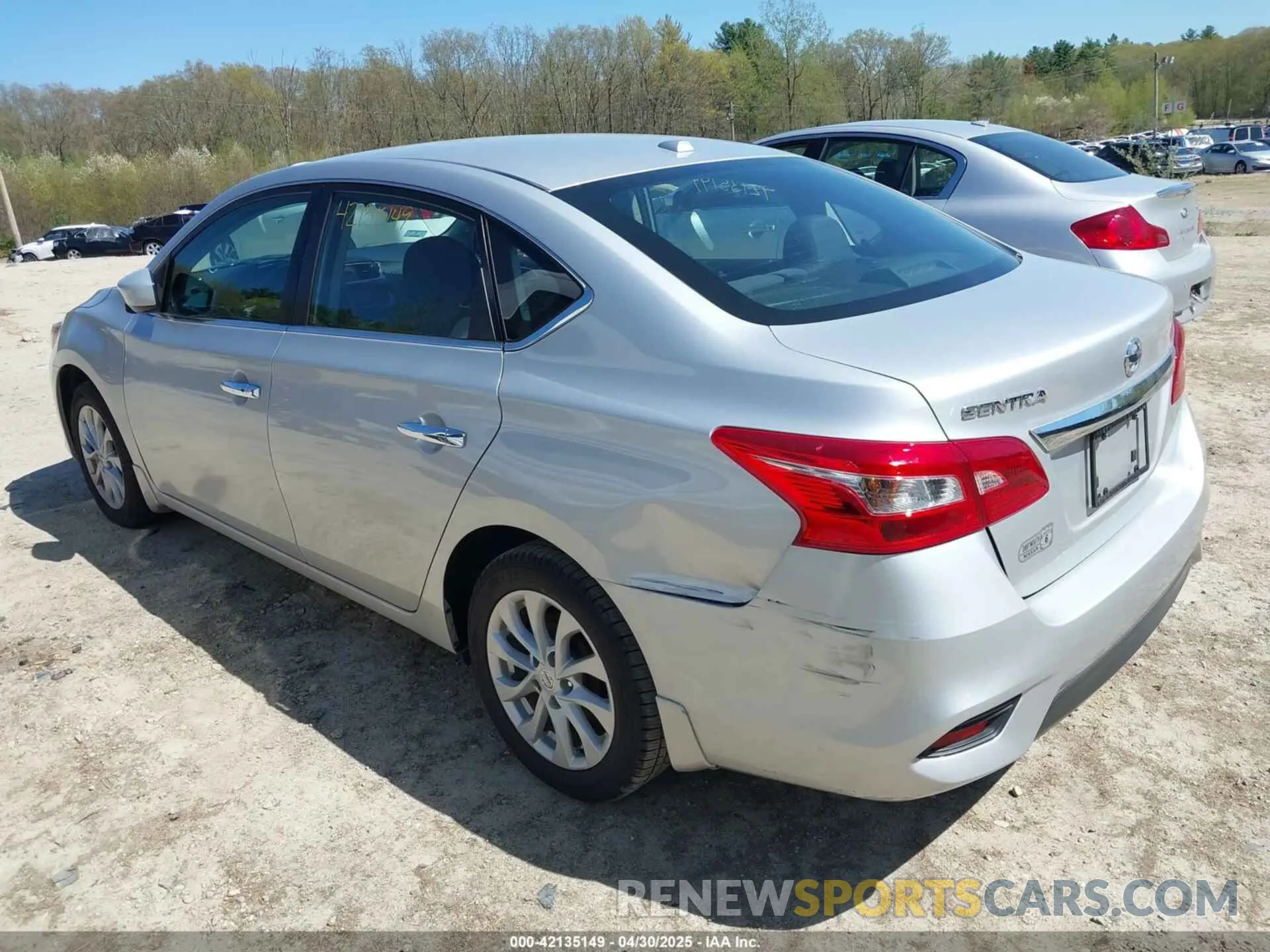 3 fotografías del automóvil dañado 3N1AB7AP0KL603025 NISSAN SENTRA 2019