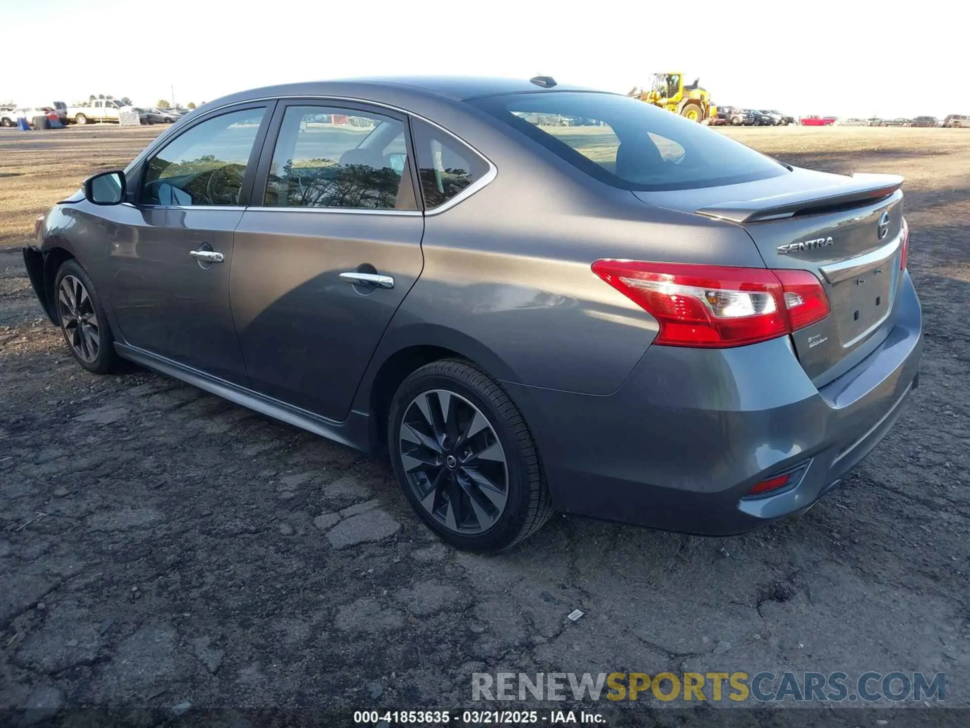 3 fotografías del automóvil dañado 3N1AB7AP0KY222701 NISSAN SENTRA 2019