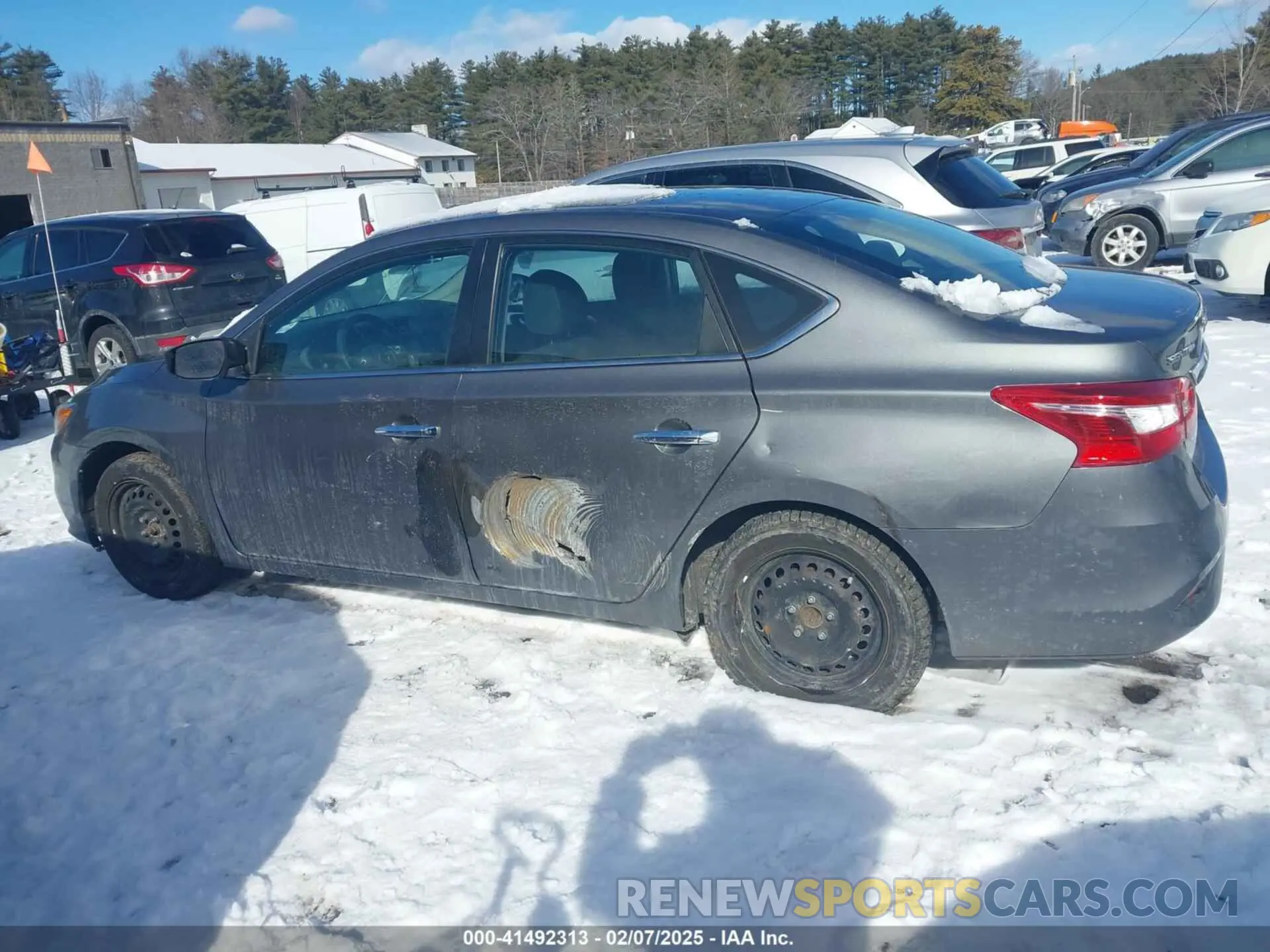 14 fotografías del automóvil dañado 3N1AB7AP0KY241667 NISSAN SENTRA 2019