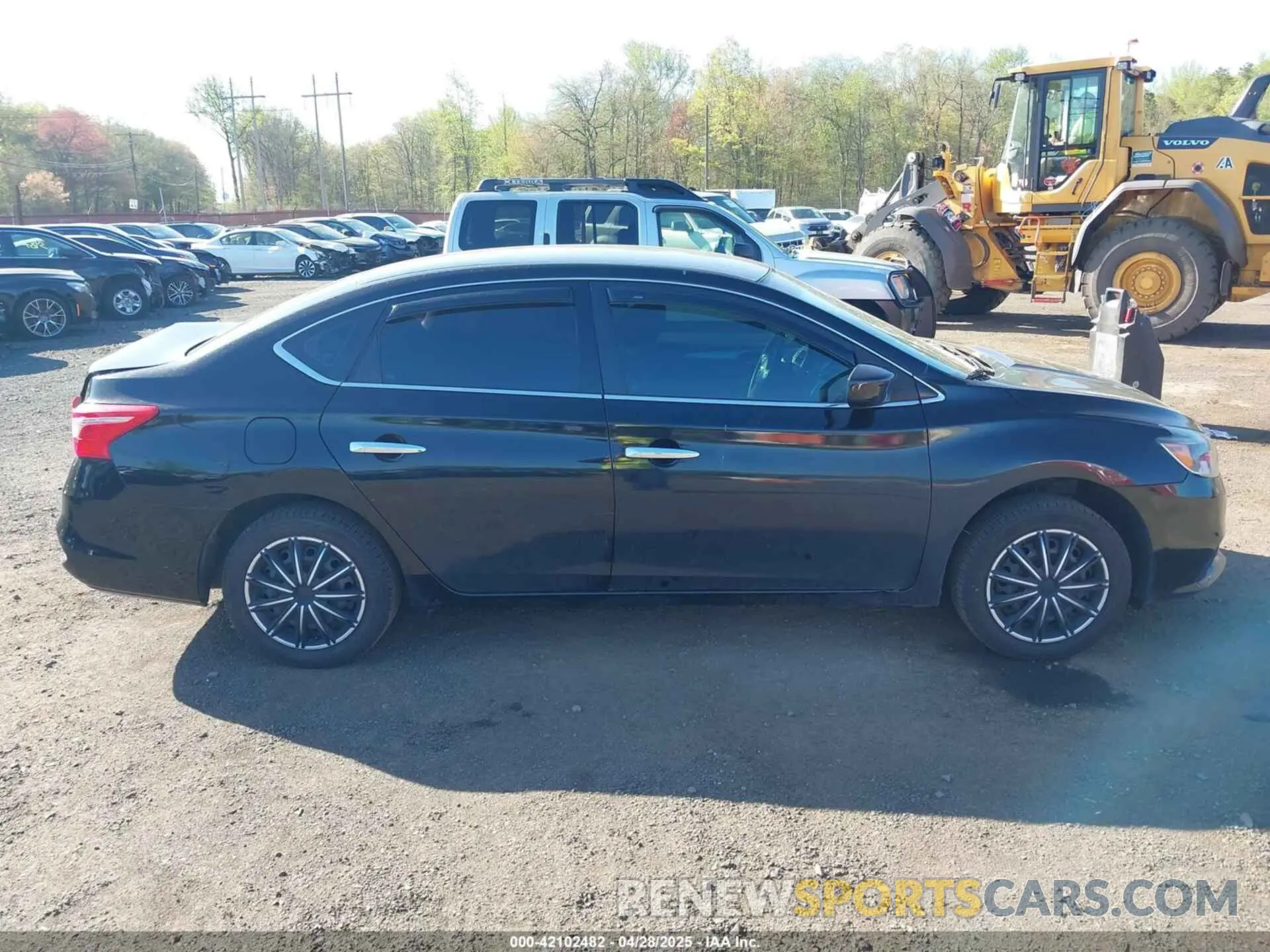 13 fotografías del automóvil dañado 3N1AB7AP0KY248392 NISSAN SENTRA 2019