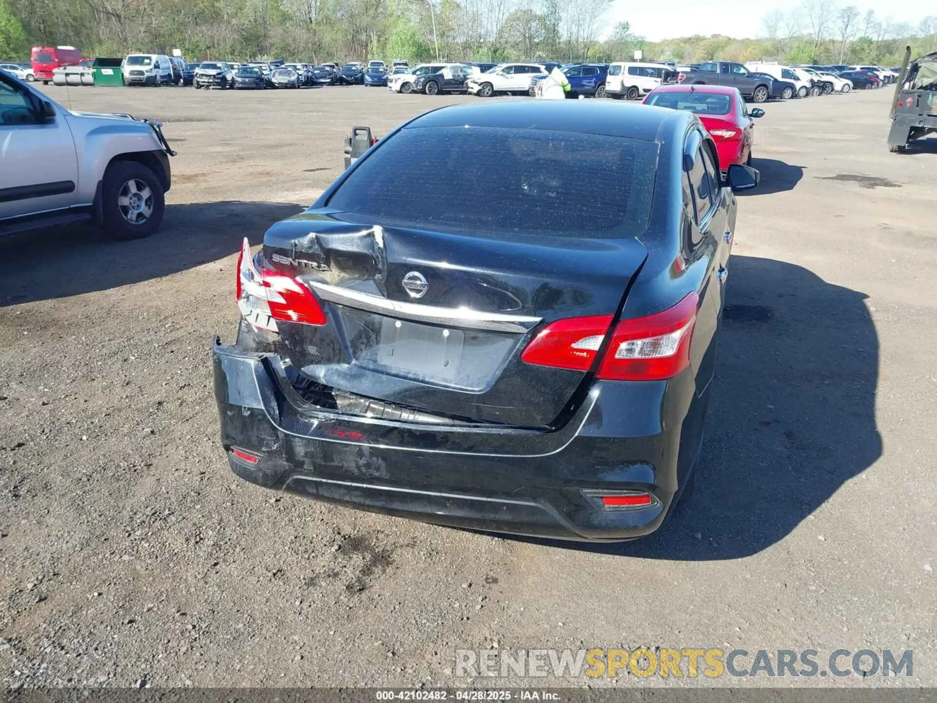 17 fotografías del automóvil dañado 3N1AB7AP0KY248392 NISSAN SENTRA 2019