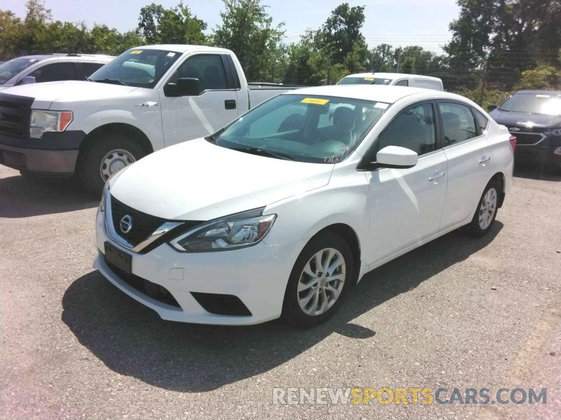 8 fotografías del automóvil dañado 3N1AB7AP0KY252572 NISSAN SENTRA 2019