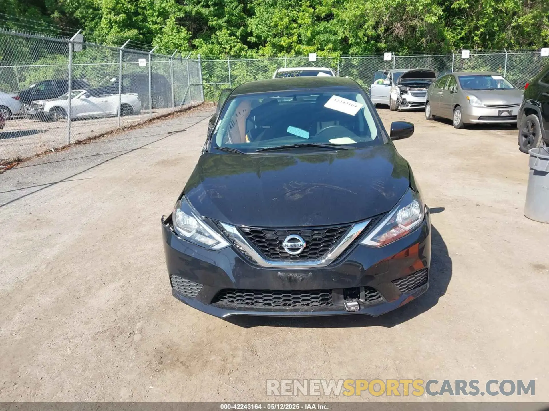 12 fotografías del automóvil dañado 3N1AB7AP0KY265645 NISSAN SENTRA 2019