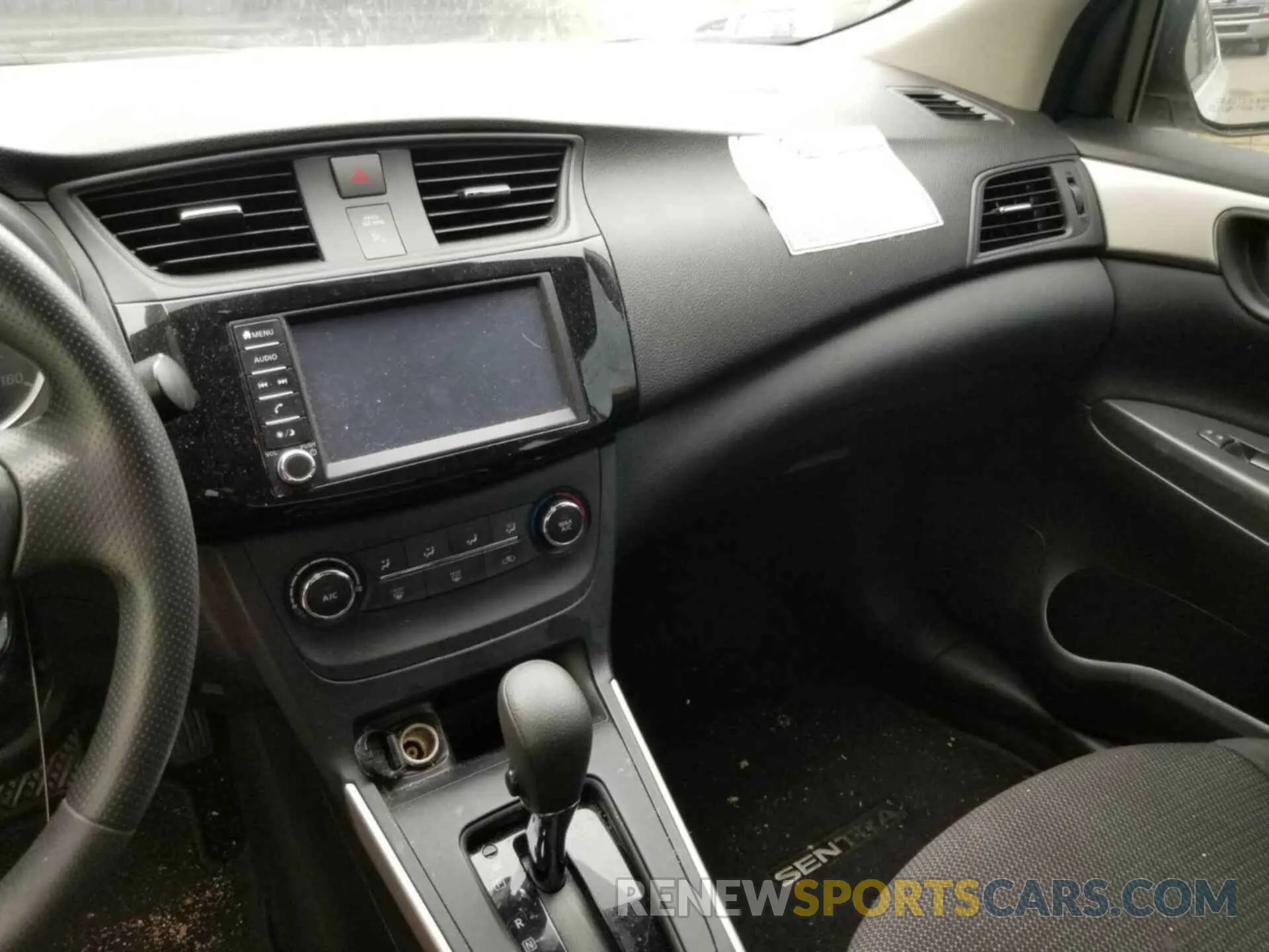 25 fotografías del automóvil dañado 3N1AB7AP0KY265886 NISSAN SENTRA 2019
