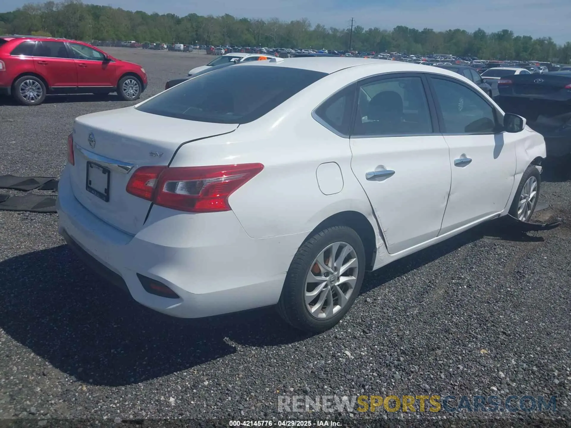 4 fotografías del automóvil dañado 3N1AB7AP0KY275656 NISSAN SENTRA 2019