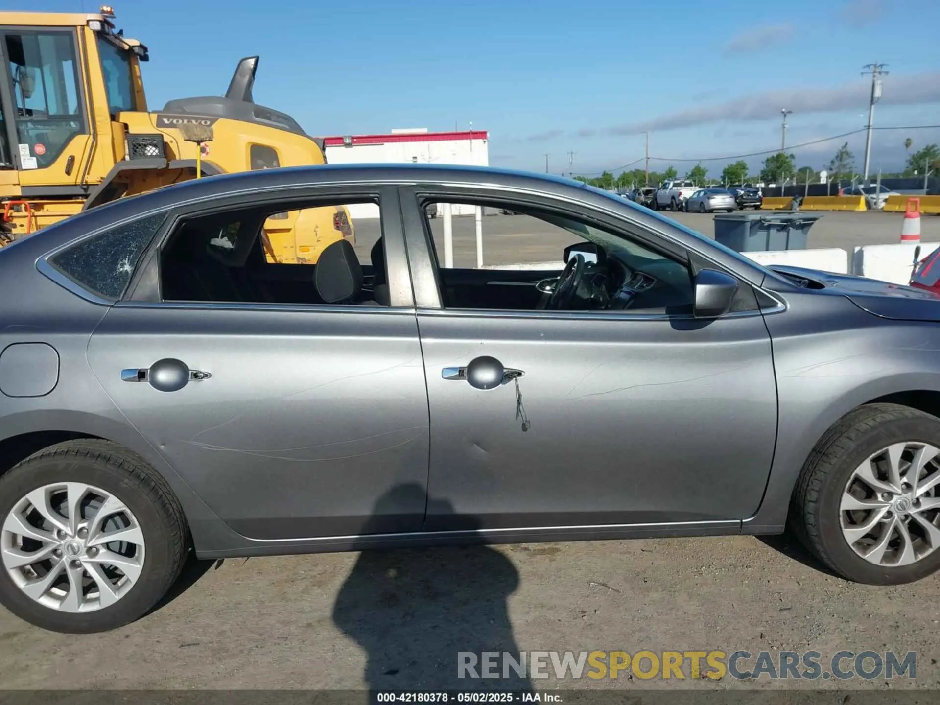 13 fotografías del automóvil dañado 3N1AB7AP0KY283319 NISSAN SENTRA 2019