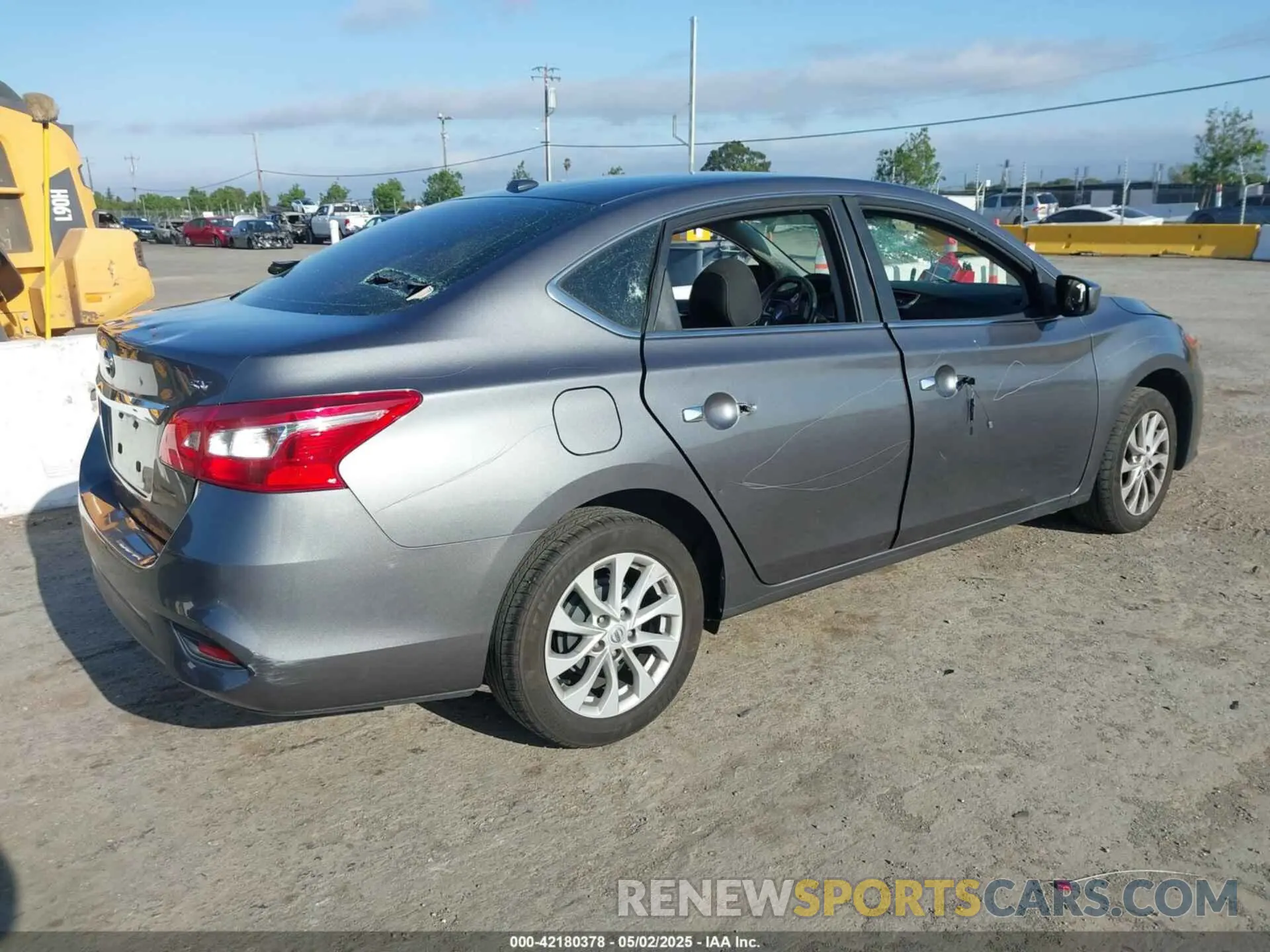 4 fotografías del automóvil dañado 3N1AB7AP0KY283319 NISSAN SENTRA 2019