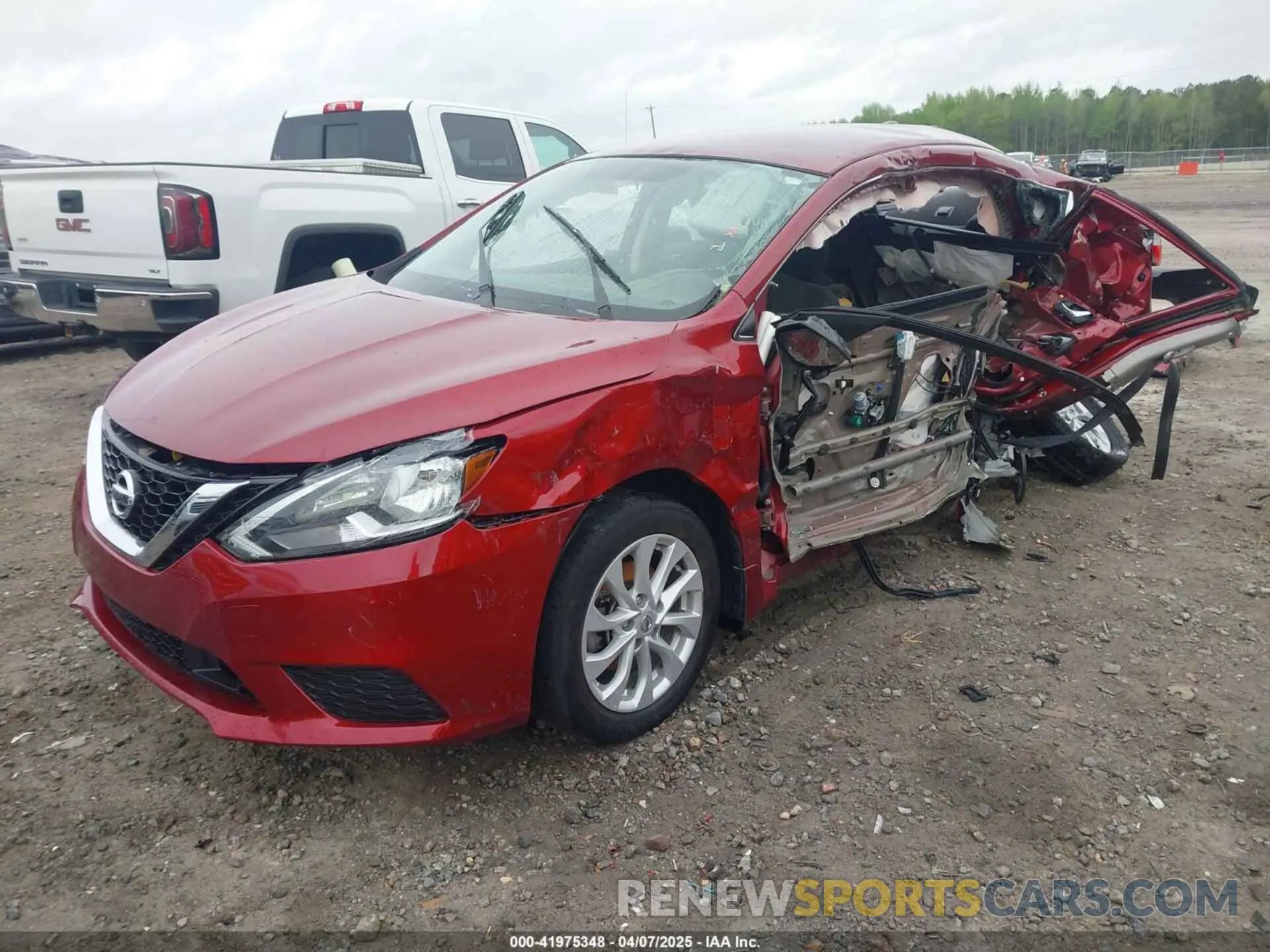 2 fotografías del automóvil dañado 3N1AB7AP0KY300930 NISSAN SENTRA 2019