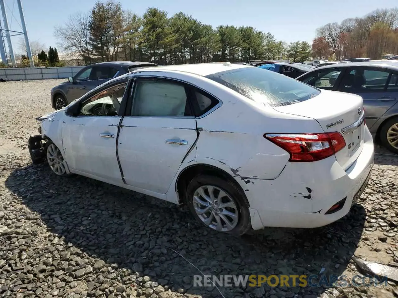 2 fotografías del automóvil dañado 3N1AB7AP0KY335872 NISSAN SENTRA 2019