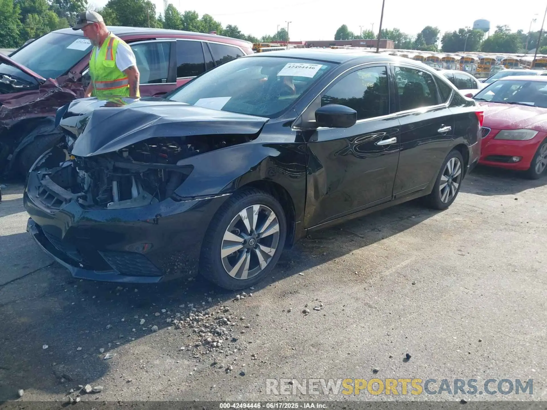 2 fotografías del automóvil dañado 3N1AB7AP0KY336780 NISSAN SENTRA 2019