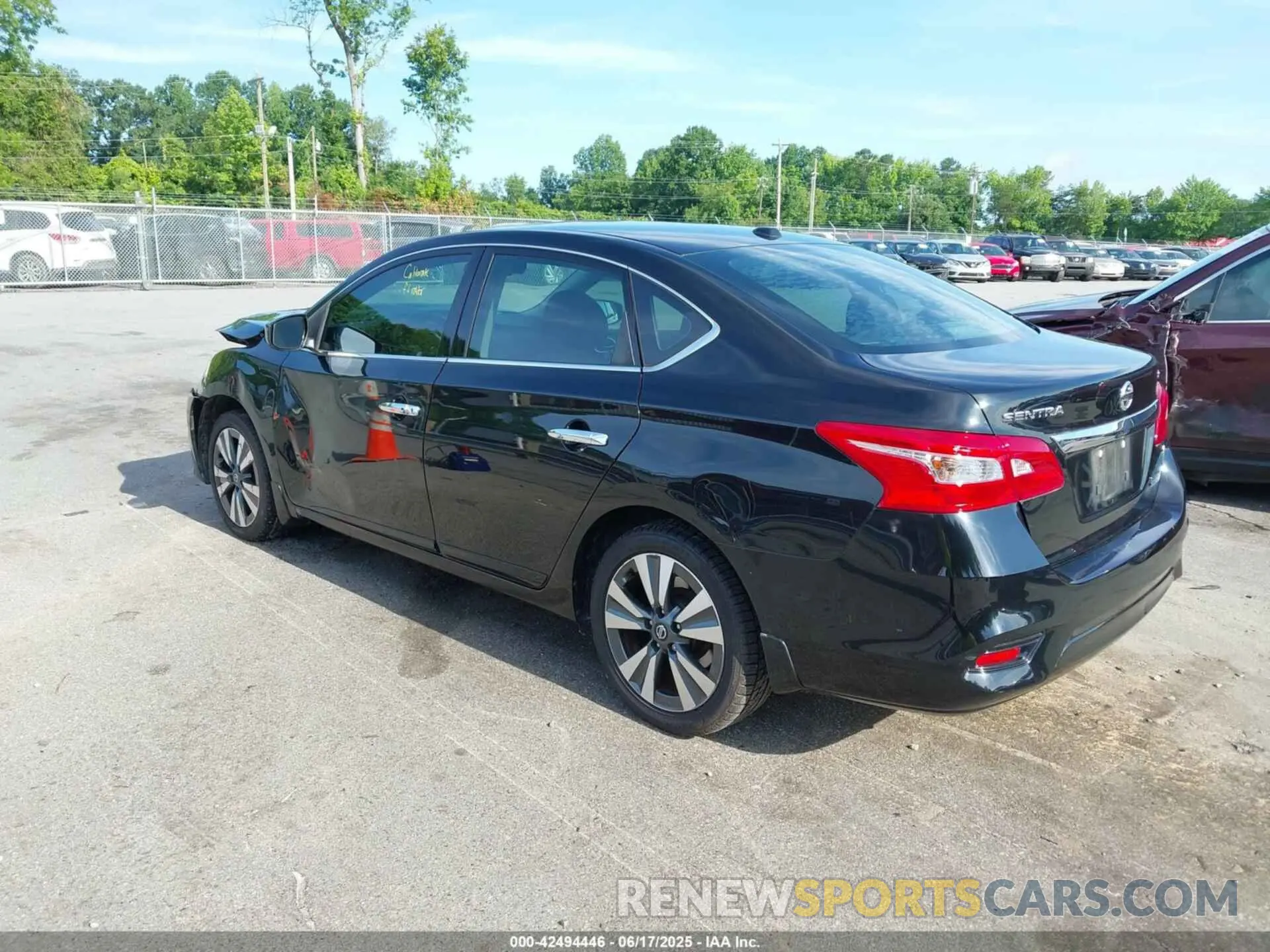 3 fotografías del automóvil dañado 3N1AB7AP0KY336780 NISSAN SENTRA 2019