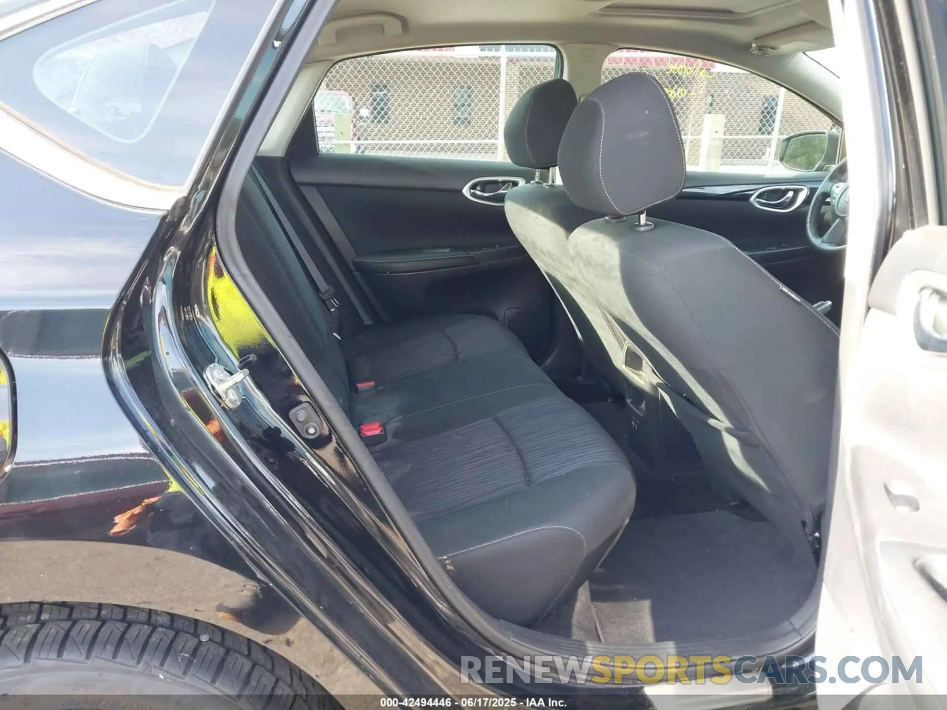 8 fotografías del automóvil dañado 3N1AB7AP0KY336780 NISSAN SENTRA 2019