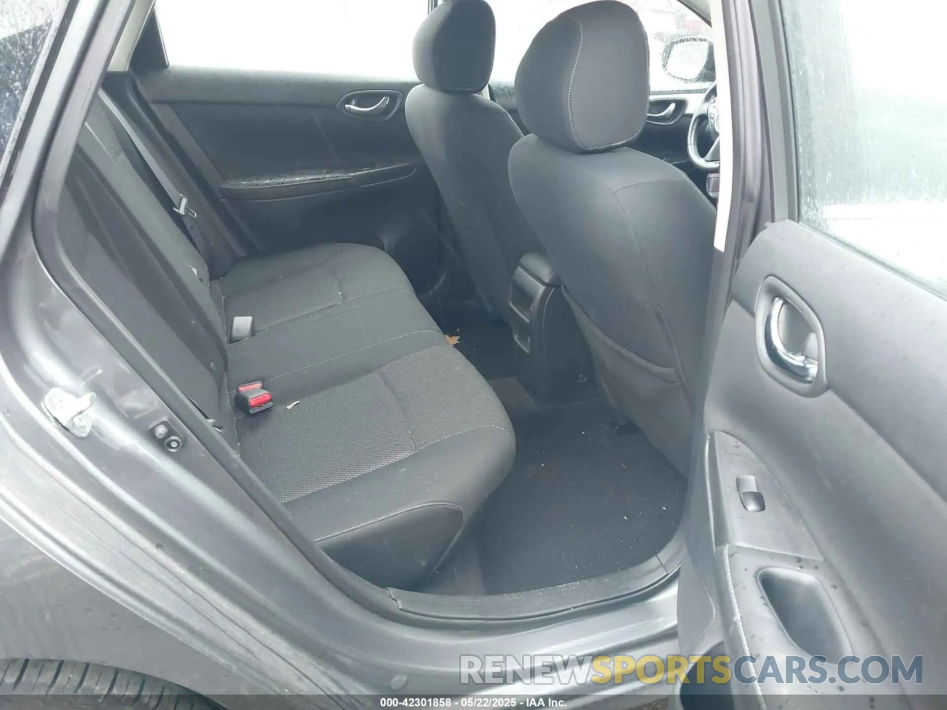 8 fotografías del automóvil dañado 3N1AB7AP0KY350761 NISSAN SENTRA 2019