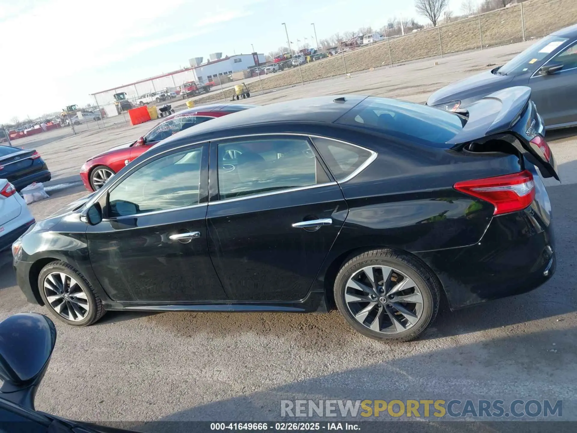 14 fotografías del automóvil dañado 3N1AB7AP0KY373618 NISSAN SENTRA 2019