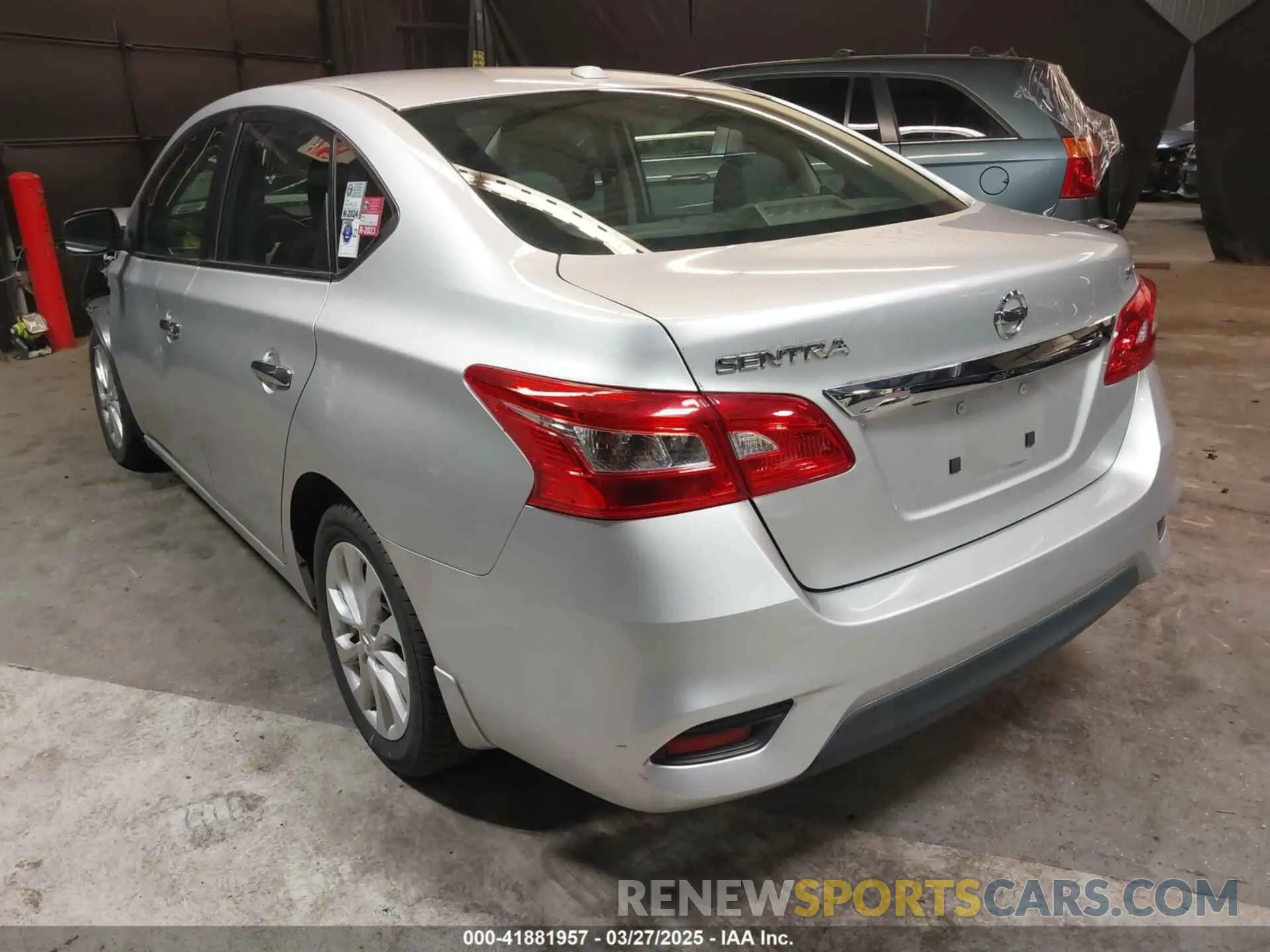 3 fotografías del automóvil dañado 3N1AB7AP0KY376213 NISSAN SENTRA 2019