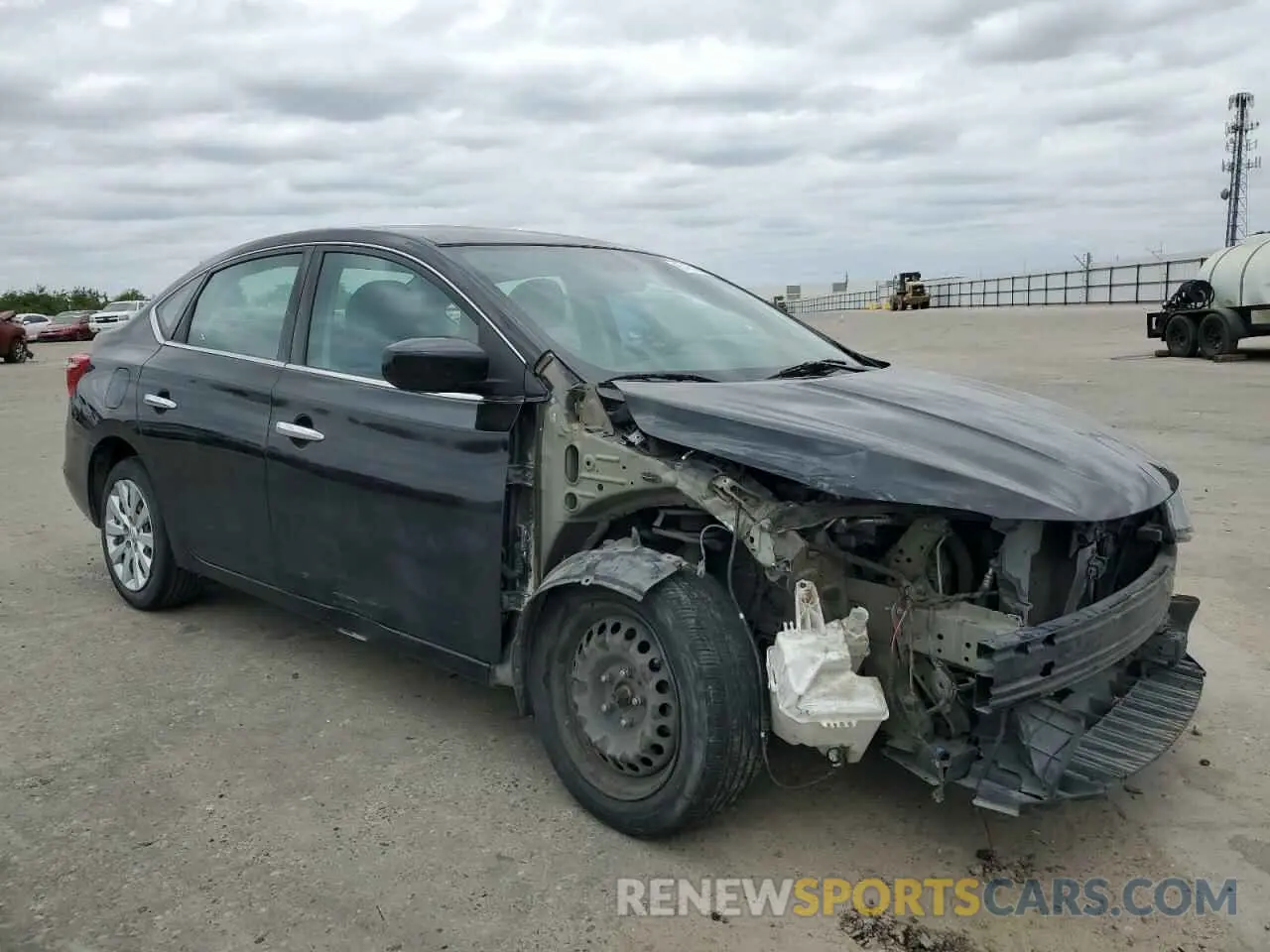 4 fotografías del automóvil dañado 3N1AB7AP0KY382965 NISSAN SENTRA 2019