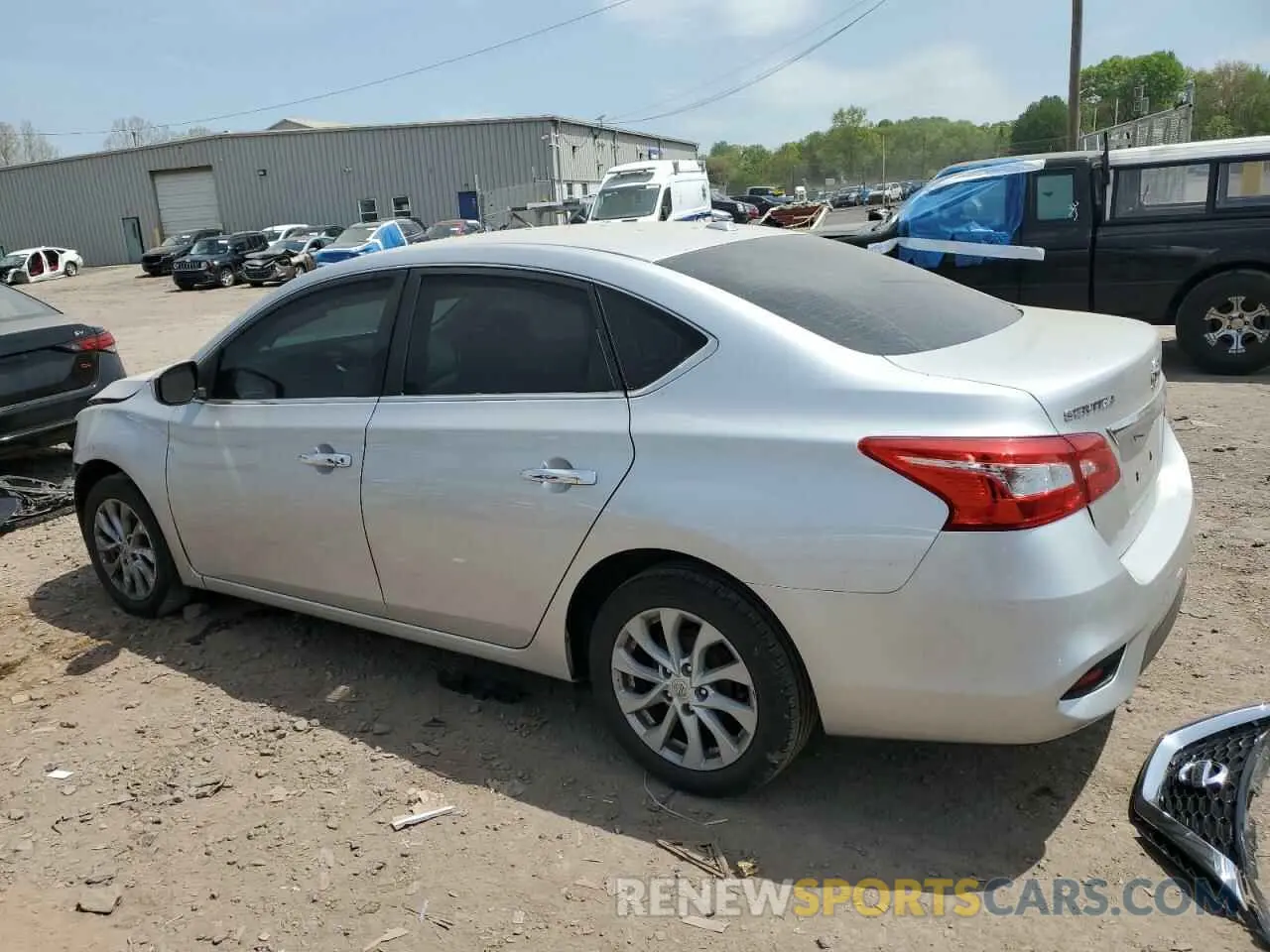 2 fotografías del automóvil dañado 3N1AB7AP0KY390239 NISSAN SENTRA 2019