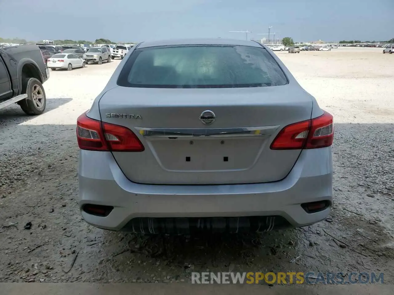 6 fotografías del automóvil dañado 3N1AB7AP0KY404575 NISSAN SENTRA 2019