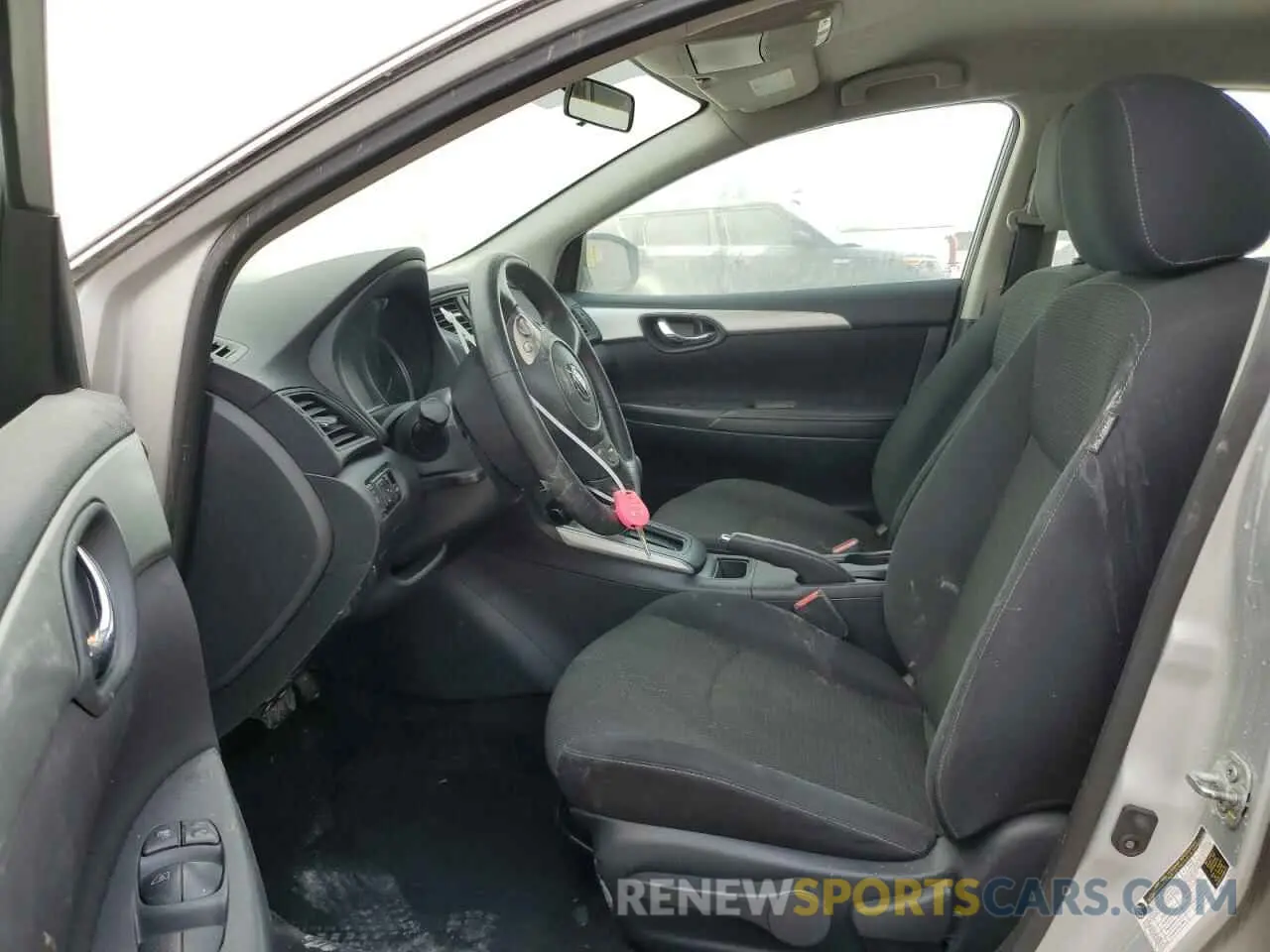 7 fotografías del automóvil dañado 3N1AB7AP0KY404575 NISSAN SENTRA 2019