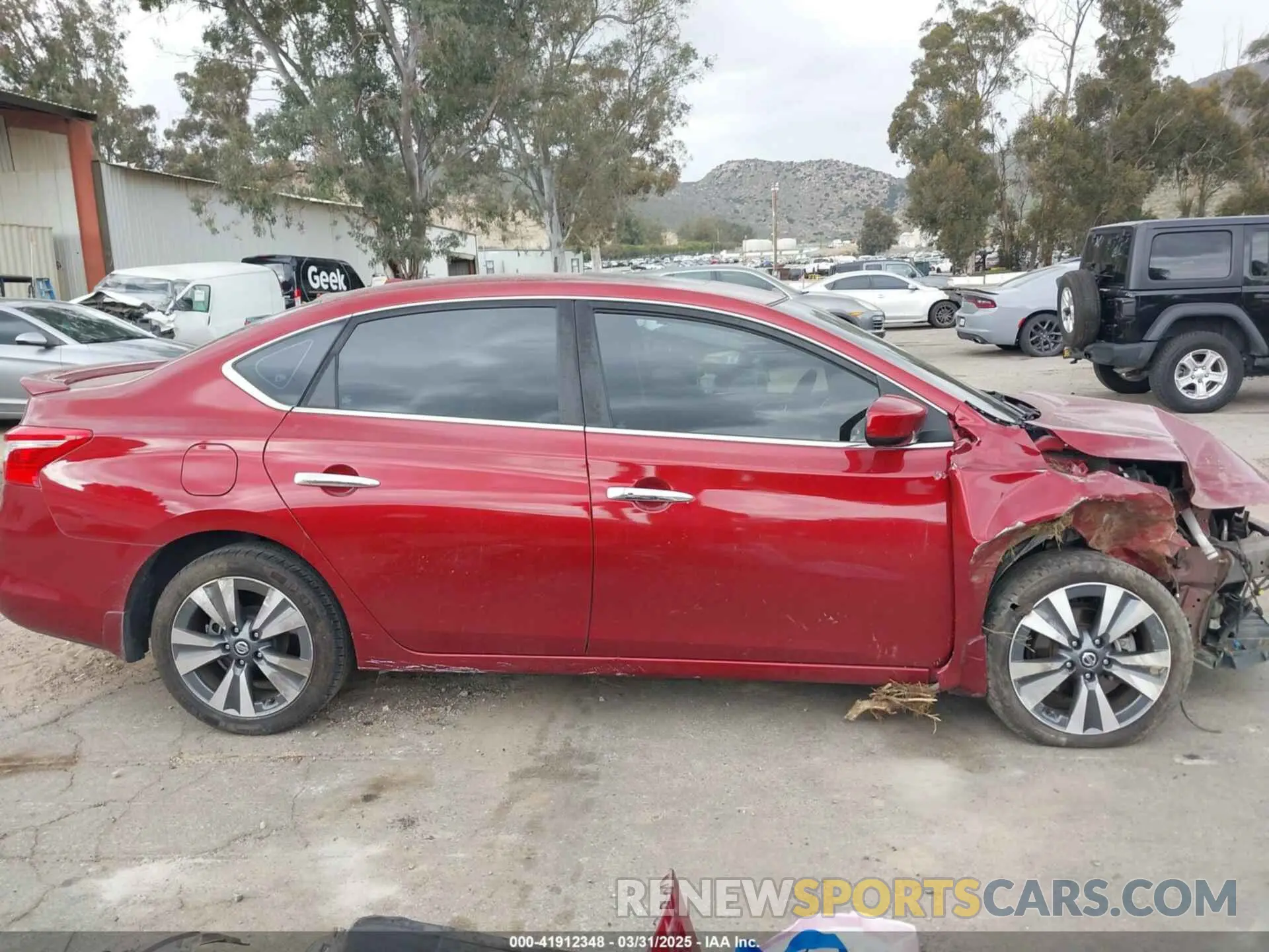 13 fotografías del automóvil dañado 3N1AB7AP0KY411381 NISSAN SENTRA 2019