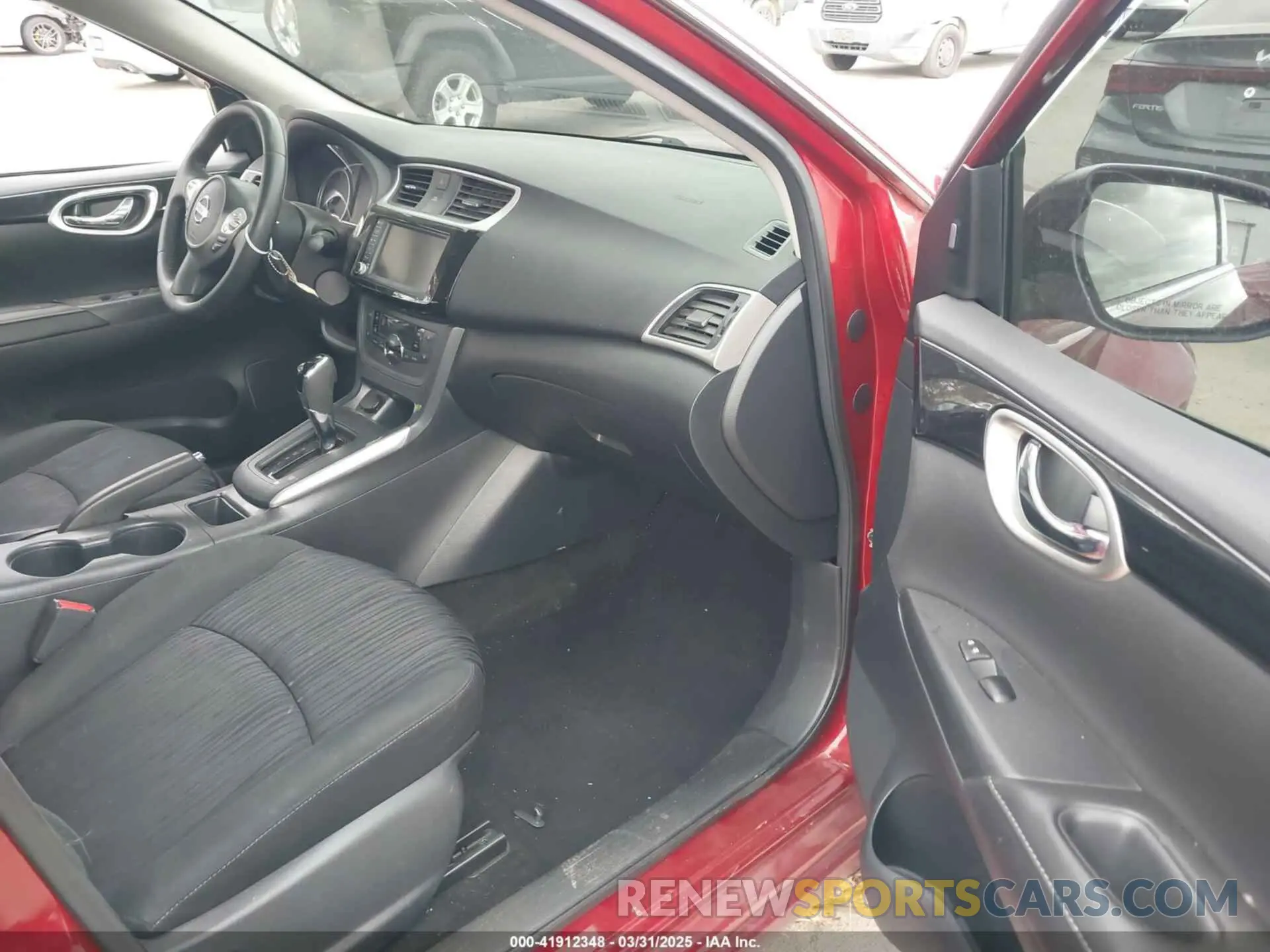 5 fotografías del automóvil dañado 3N1AB7AP0KY411381 NISSAN SENTRA 2019