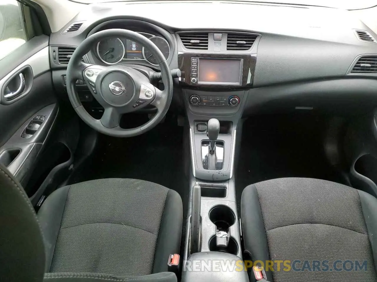 8 fotografías del automóvil dañado 3N1AB7AP0KY422946 NISSAN SENTRA 2019