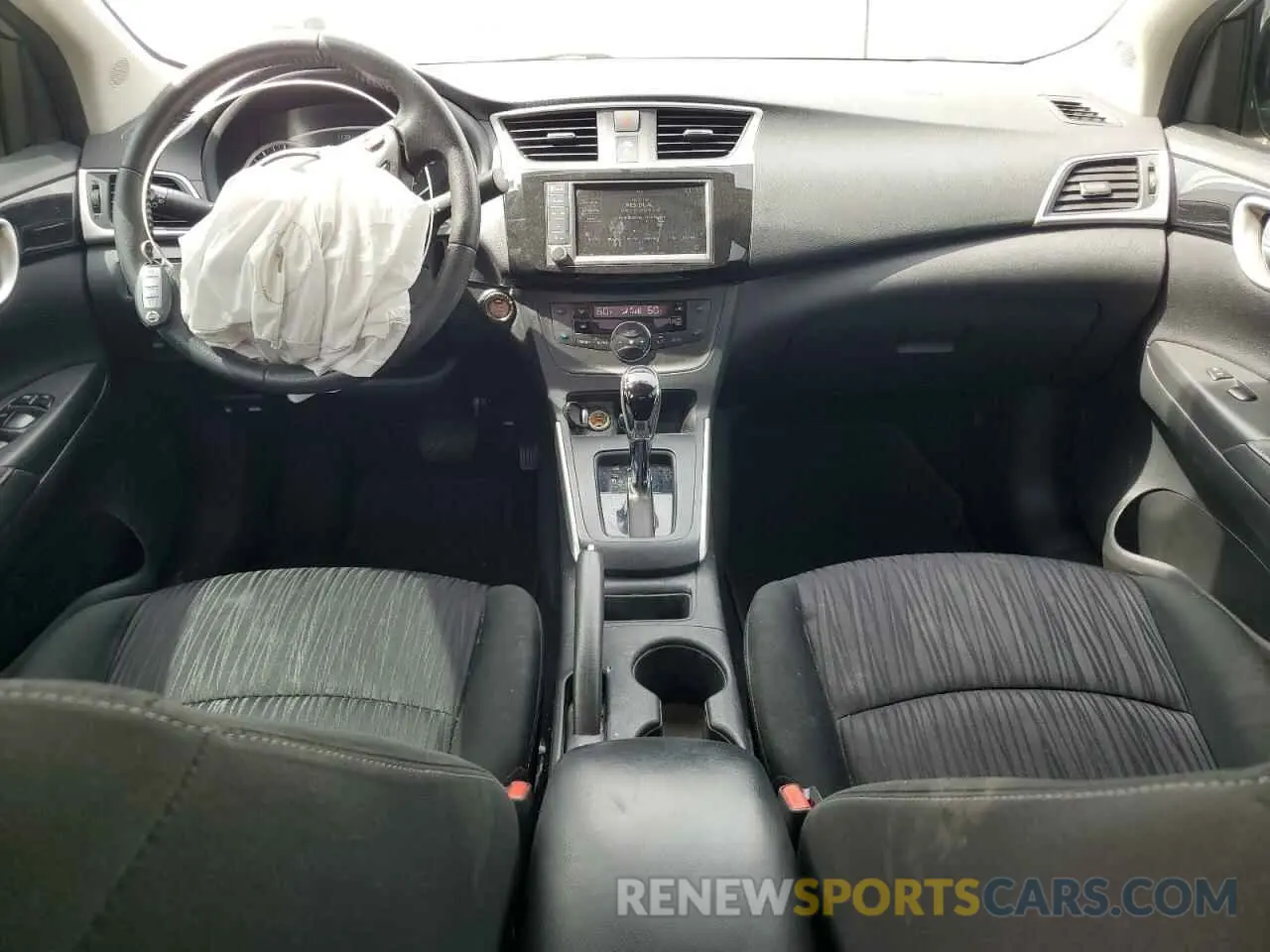 8 fotografías del automóvil dañado 3N1AB7AP0KY437544 NISSAN SENTRA 2019