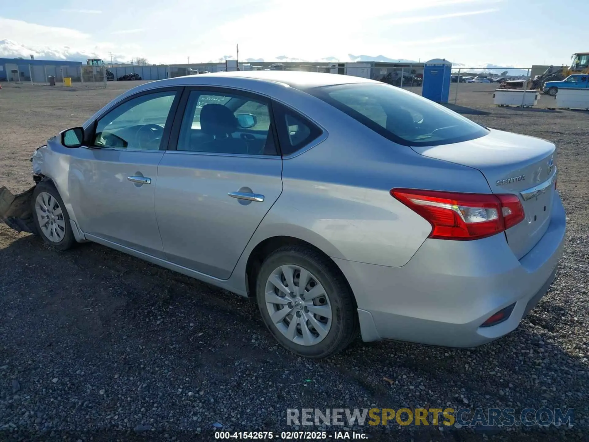 3 fotografías del automóvil dañado 3N1AB7AP0KY445921 NISSAN SENTRA 2019