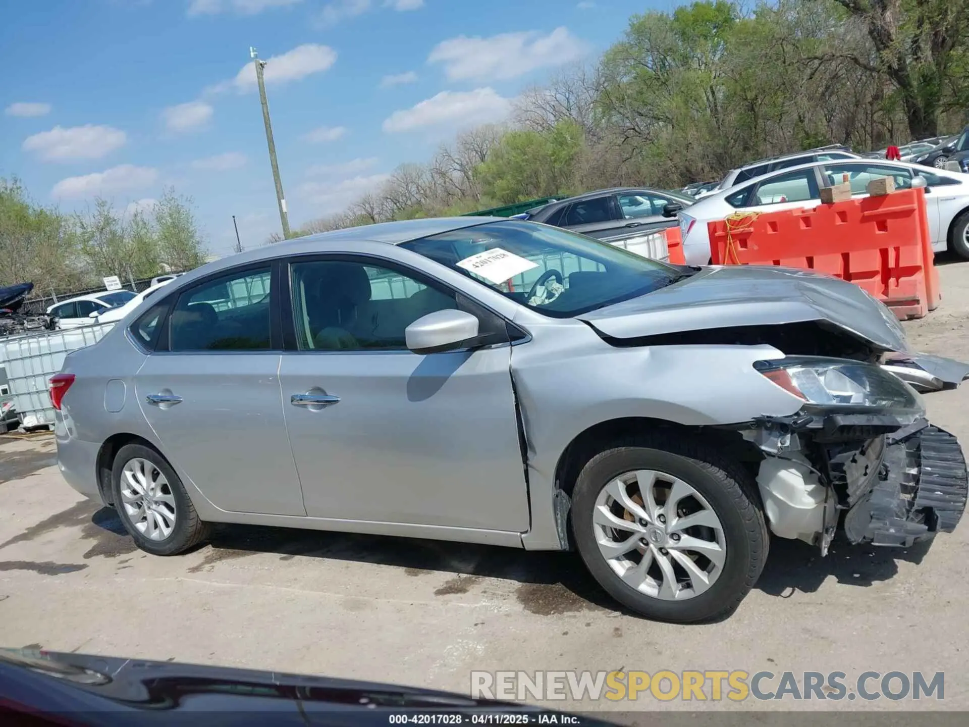 14 fotografías del automóvil dañado 3N1AB7AP0KY447619 NISSAN SENTRA 2019