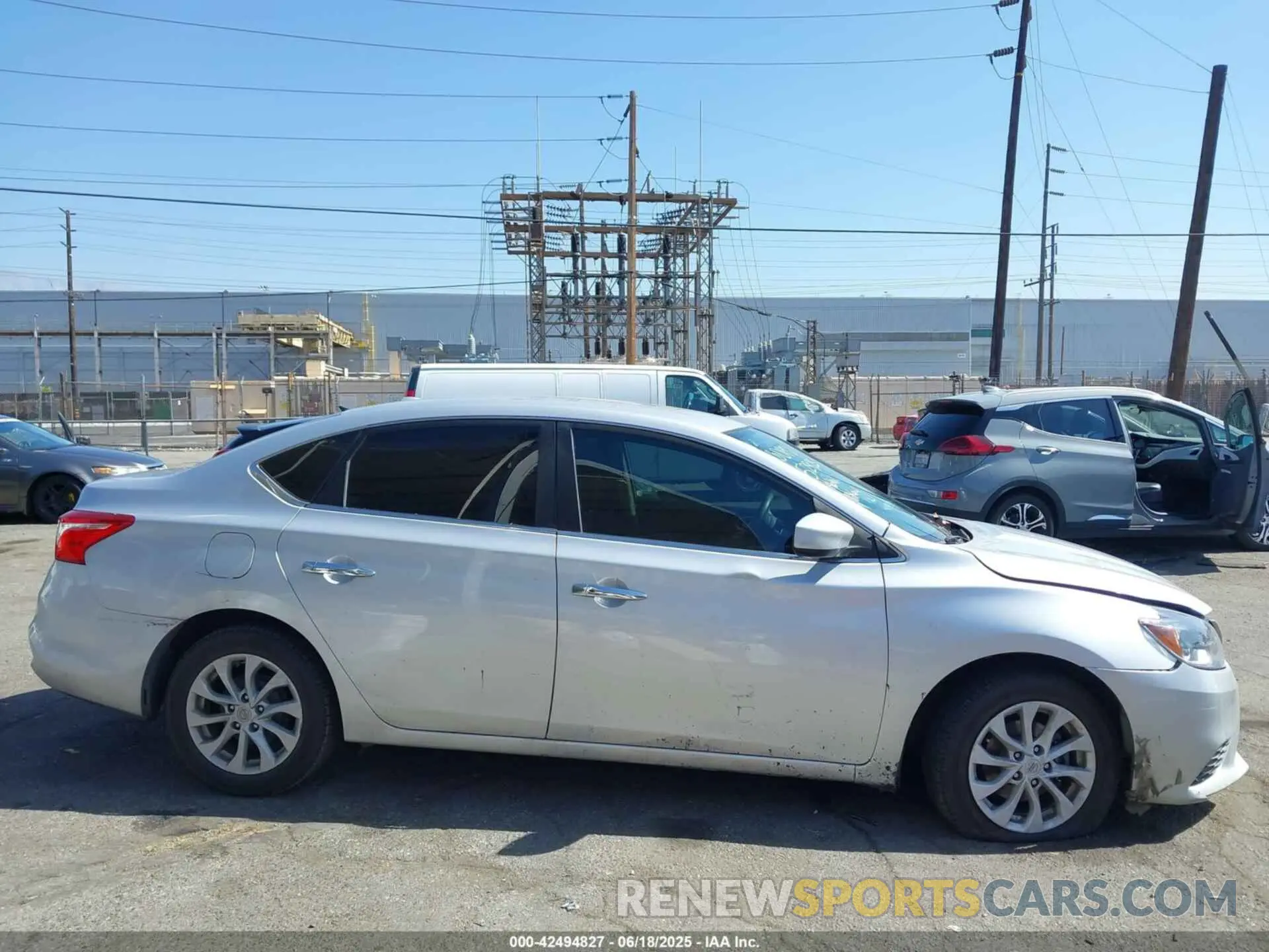 13 fotografías del automóvil dañado 3N1AB7AP1KL612476 NISSAN SENTRA 2019
