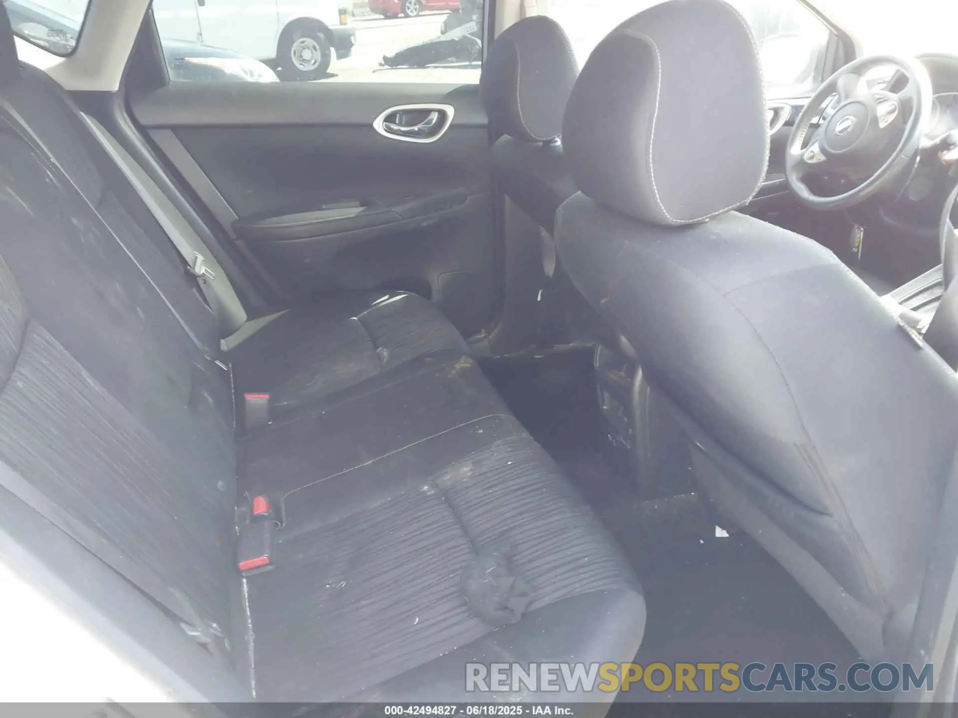 8 fotografías del automóvil dañado 3N1AB7AP1KL612476 NISSAN SENTRA 2019
