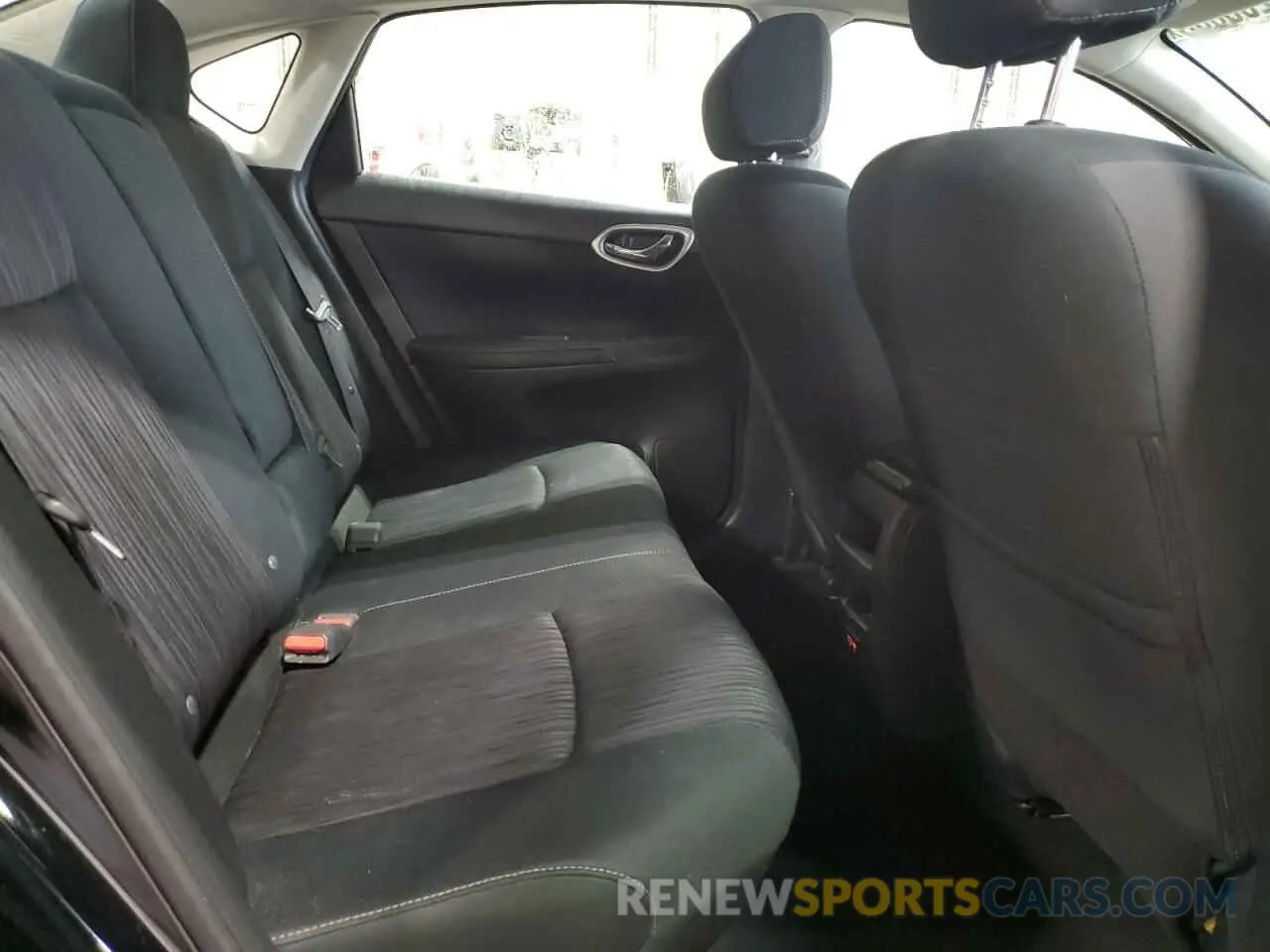 10 fotografías del automóvil dañado 3N1AB7AP1KL625583 NISSAN SENTRA 2019
