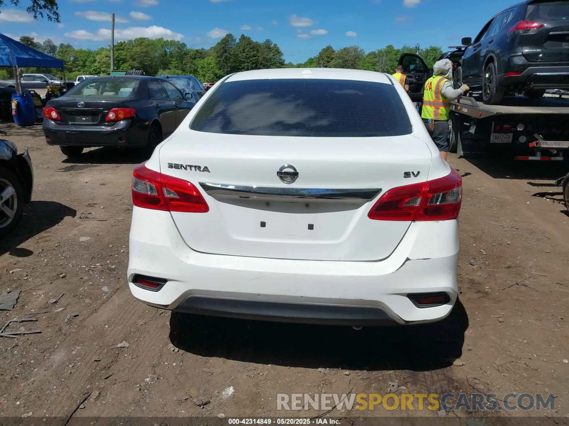 16 fotografías del automóvil dañado 3N1AB7AP1KY214607 NISSAN SENTRA 2019