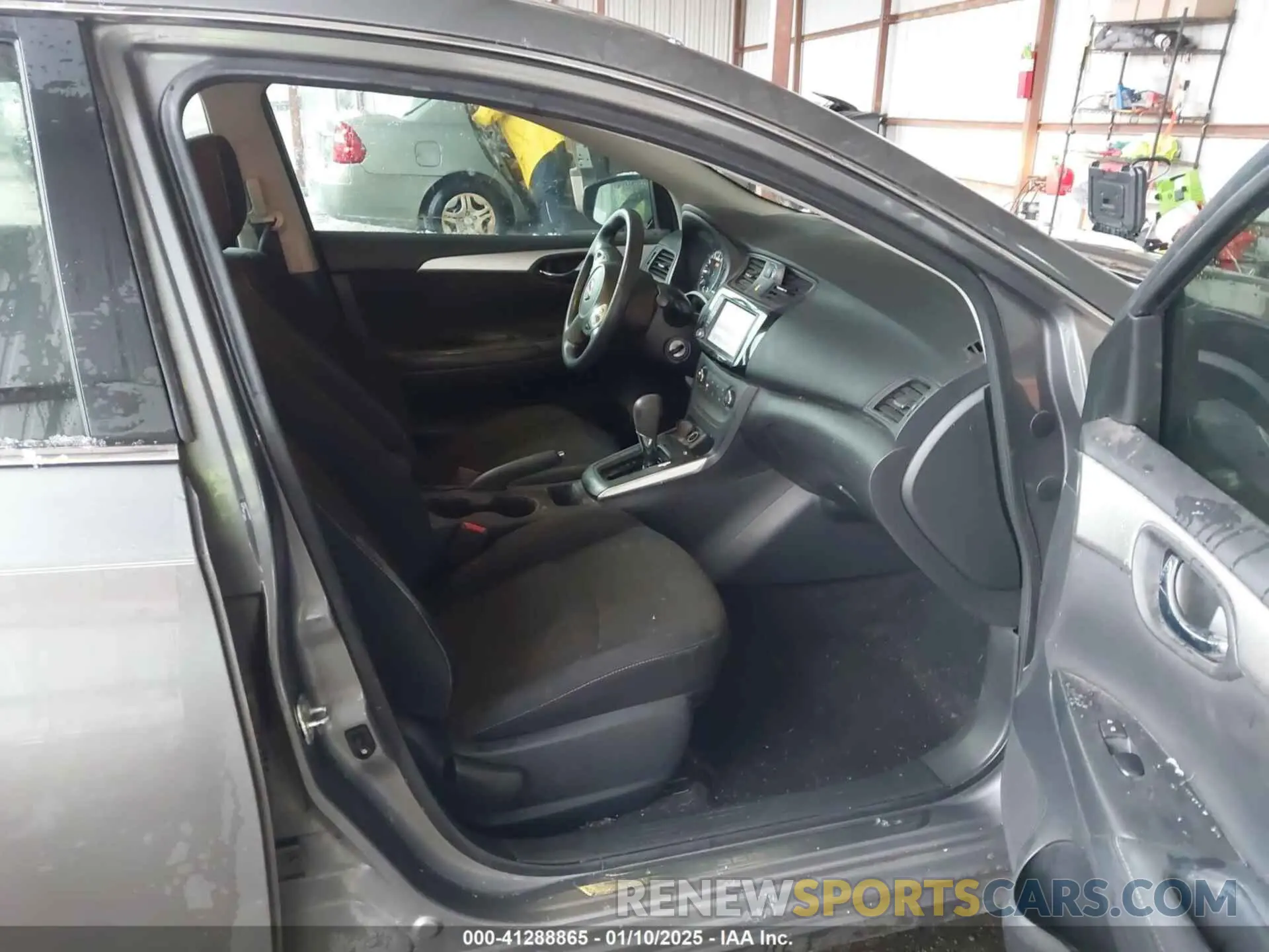 5 fotografías del automóvil dañado 3N1AB7AP1KY246179 NISSAN SENTRA 2019