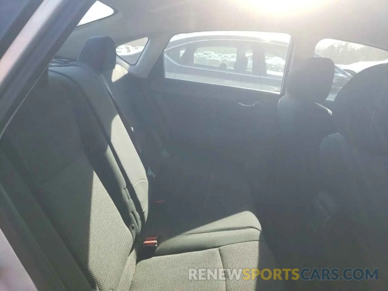 10 fotografías del automóvil dañado 3N1AB7AP1KY258994 NISSAN SENTRA 2019