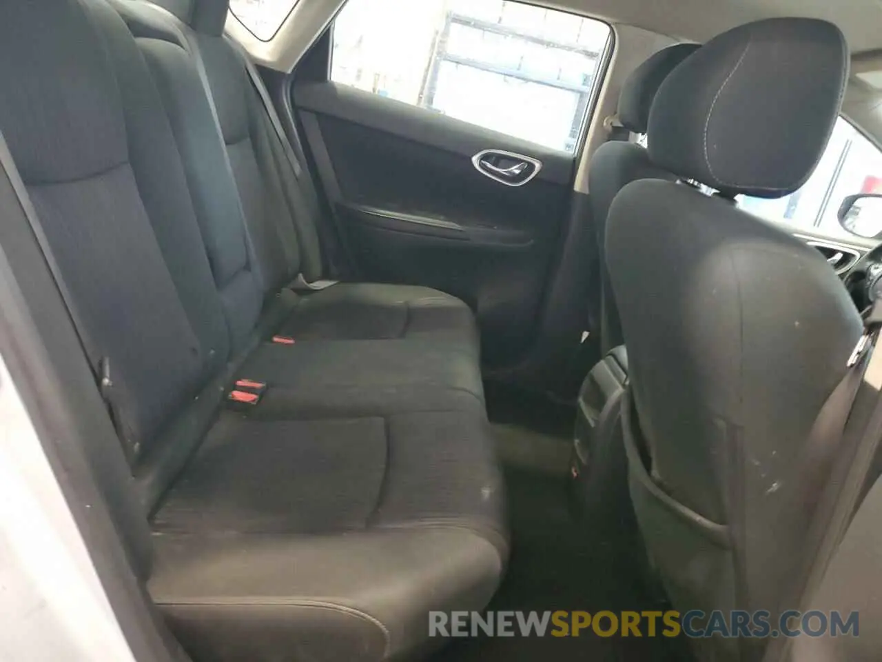 10 fotografías del automóvil dañado 3N1AB7AP1KY316179 NISSAN SENTRA 2019