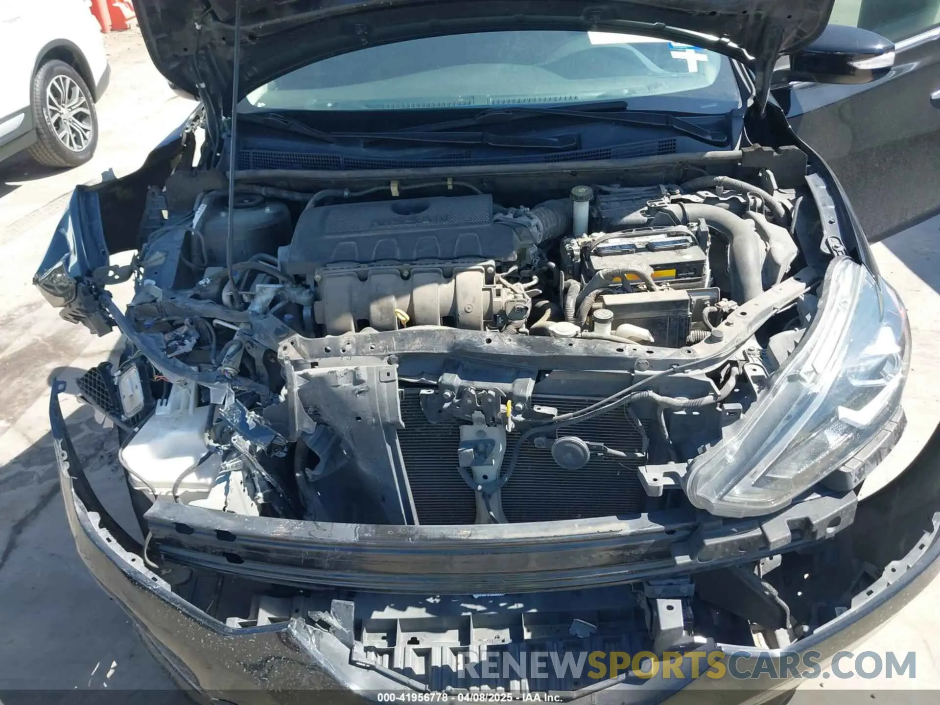 10 fotografías del automóvil dañado 3N1AB7AP1KY324623 NISSAN SENTRA 2019