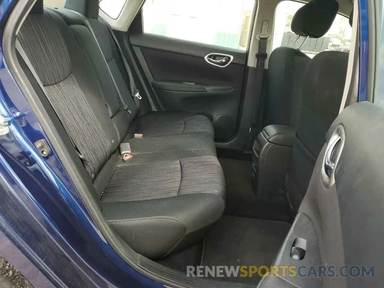 10 fotografías del automóvil dañado 3N1AB7AP1KY331944 NISSAN SENTRA 2019