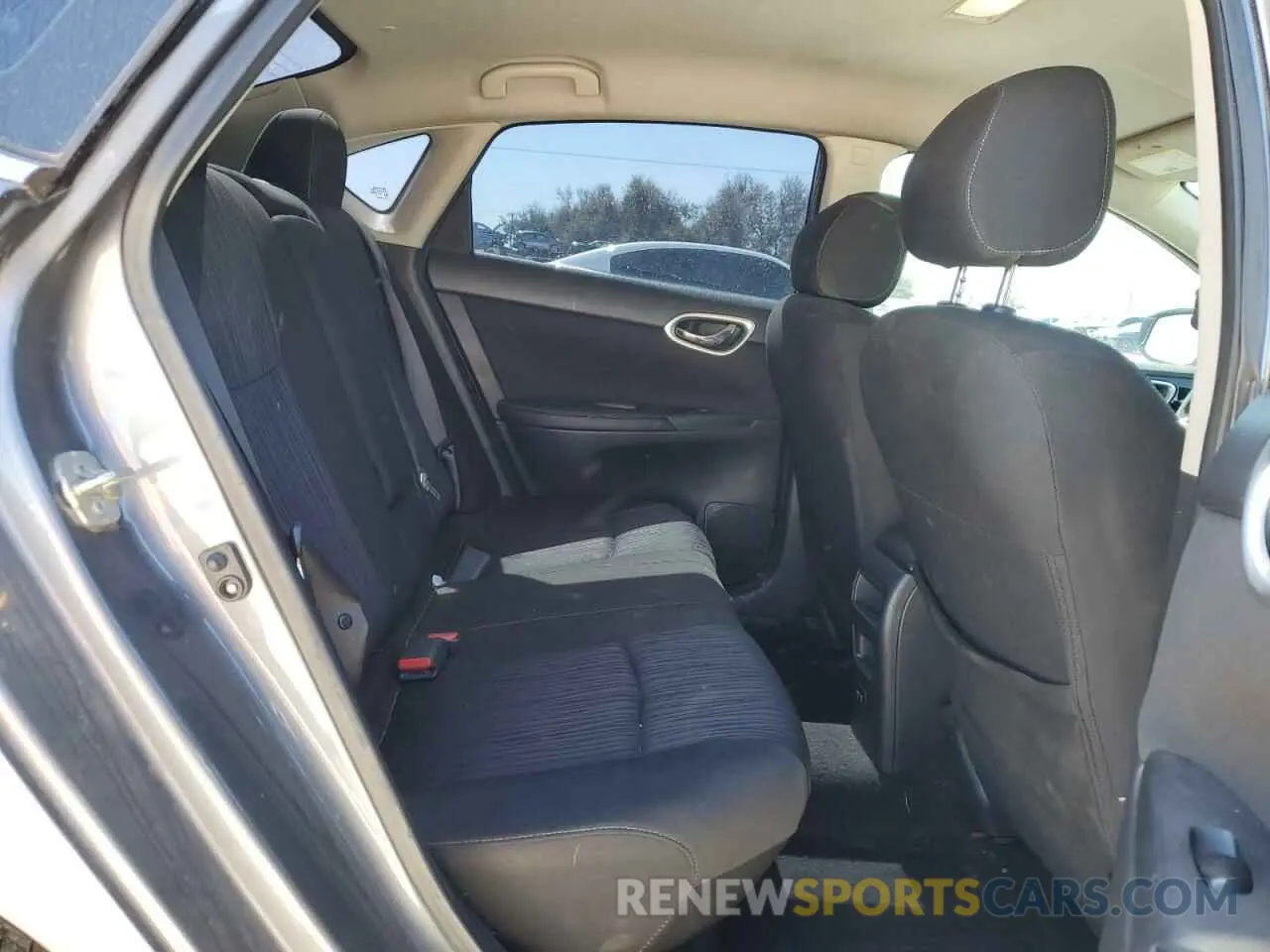 10 fotografías del automóvil dañado 3N1AB7AP1KY355225 NISSAN SENTRA 2019